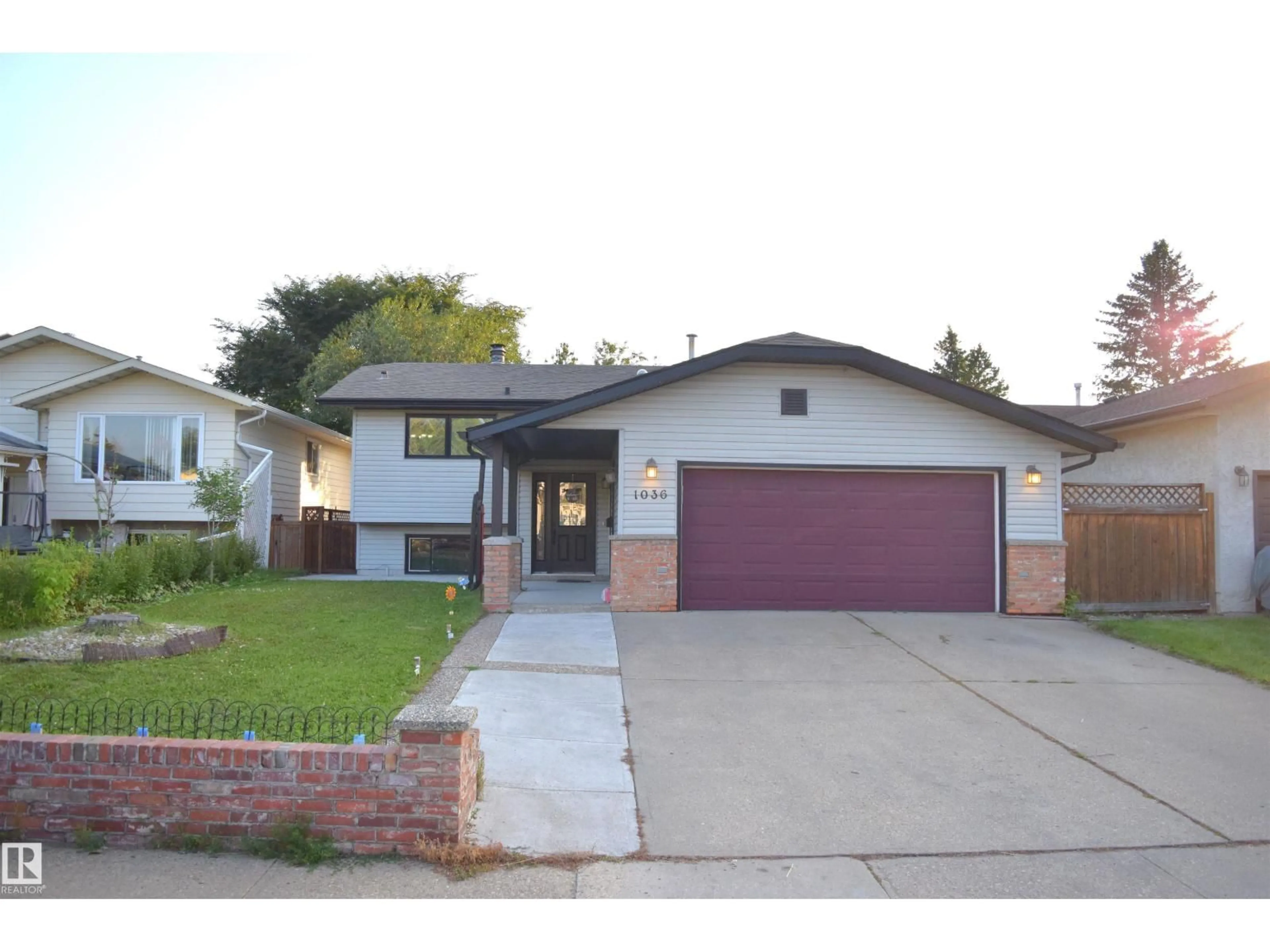 Home with brick exterior material, street for 1036 38 ST, Edmonton Alberta T6L2K9