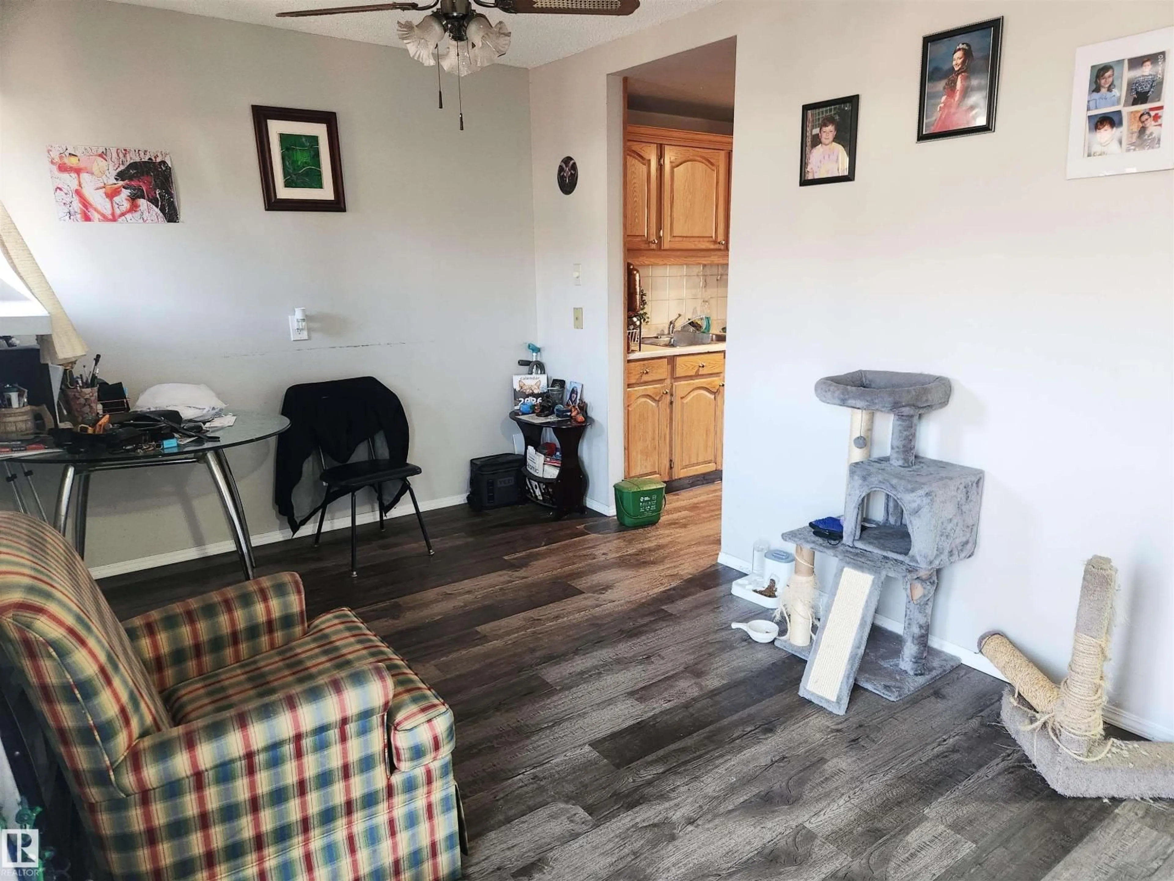 A pic of a room for 162 ABBOTTSFIELD RD, Edmonton Alberta T5W4S9