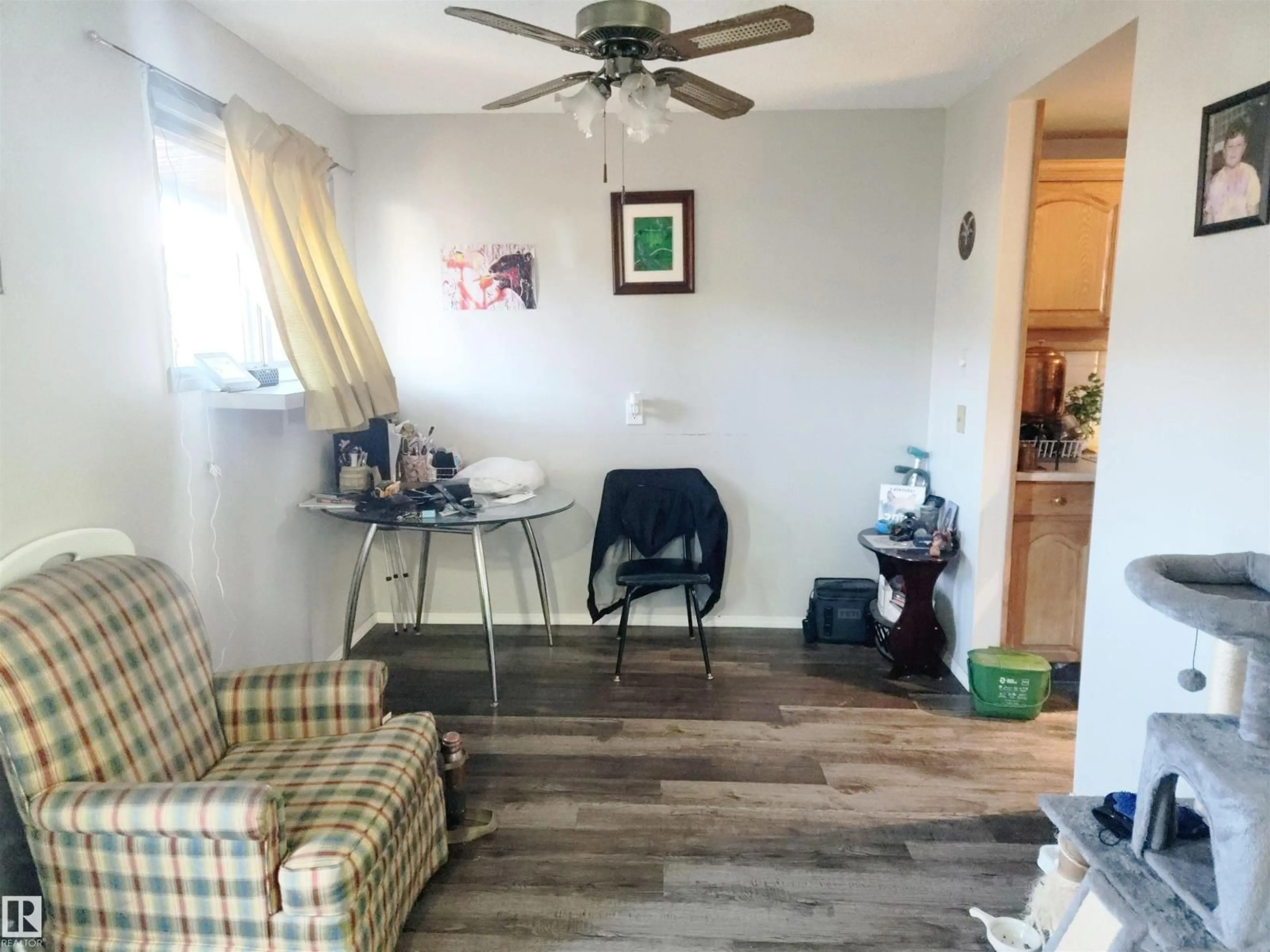 A pic of a room for 162 ABBOTTSFIELD RD, Edmonton Alberta T5W4S9