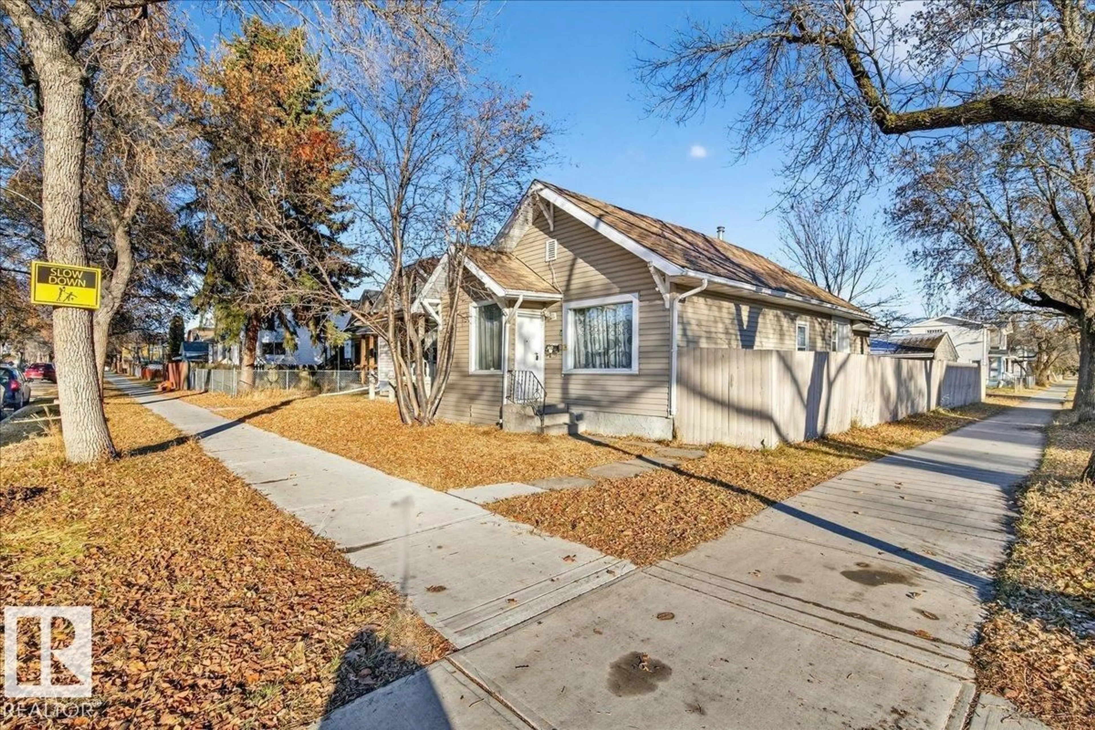 Unknown for 11903 94 STREET, Edmonton Alberta T5G1J6