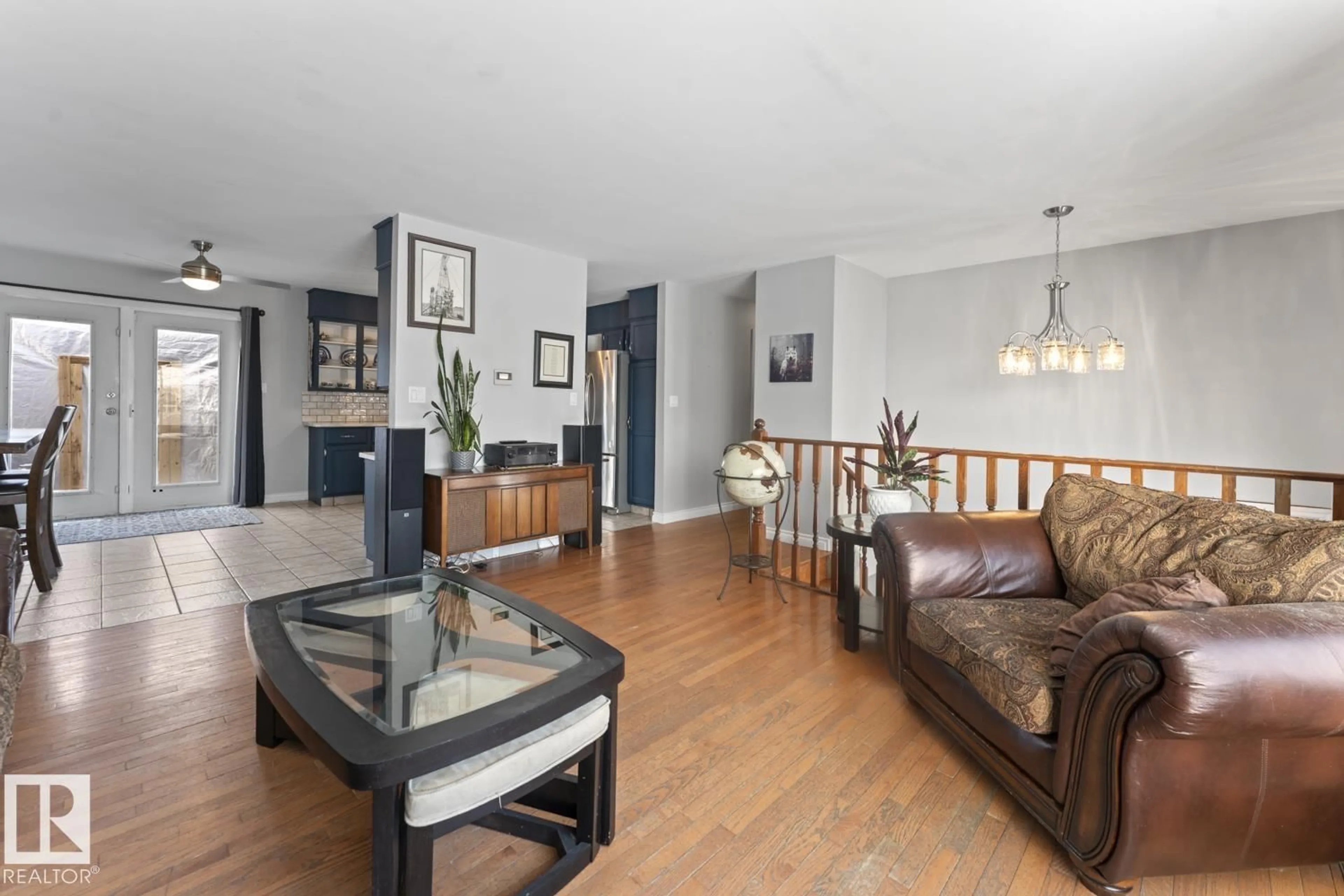 Living room with furniture, wood/laminate floor for 5026 49 ST, Fort Kent Alberta T0A1H0