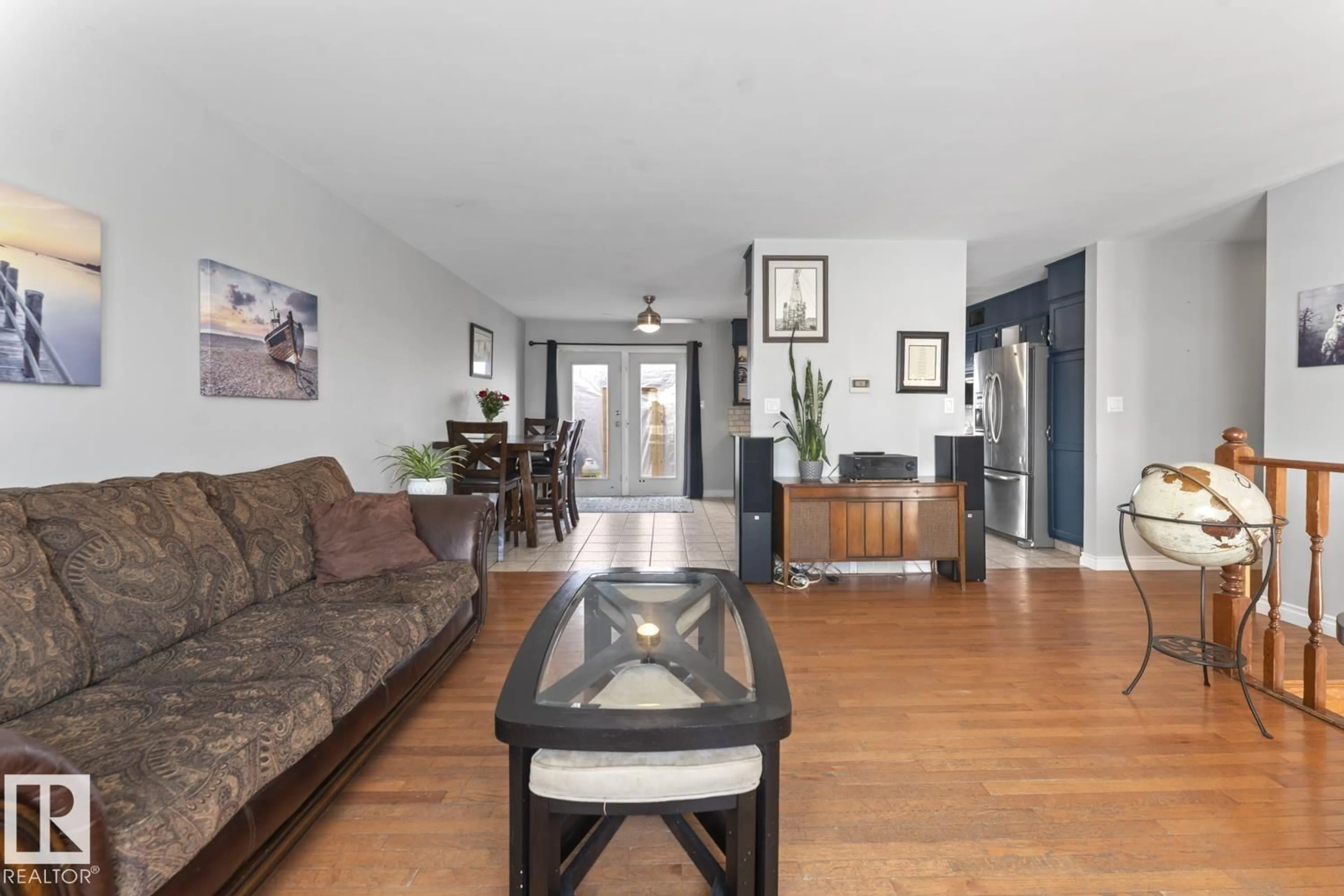 Living room with furniture, wood/laminate floor for 5026 49 ST, Fort Kent Alberta T0A1H0