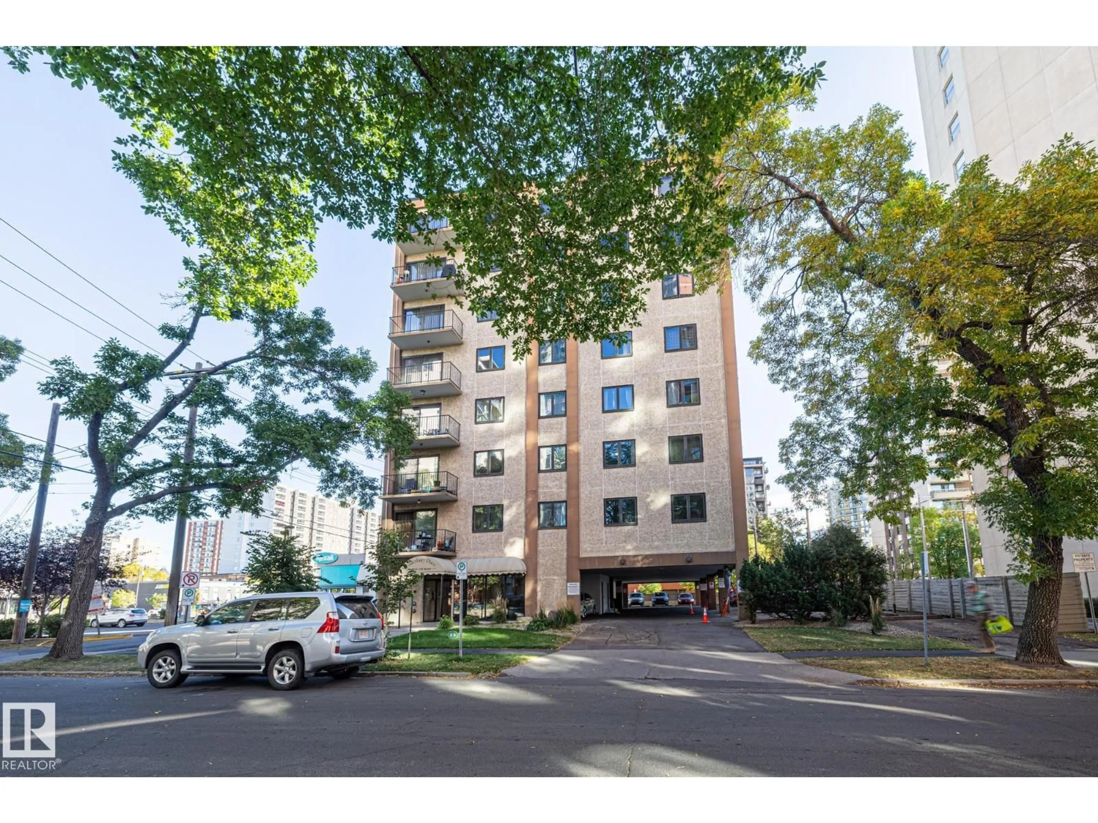 Unknown for NW - 10015 119 ST, Edmonton Alberta T5K1Y7