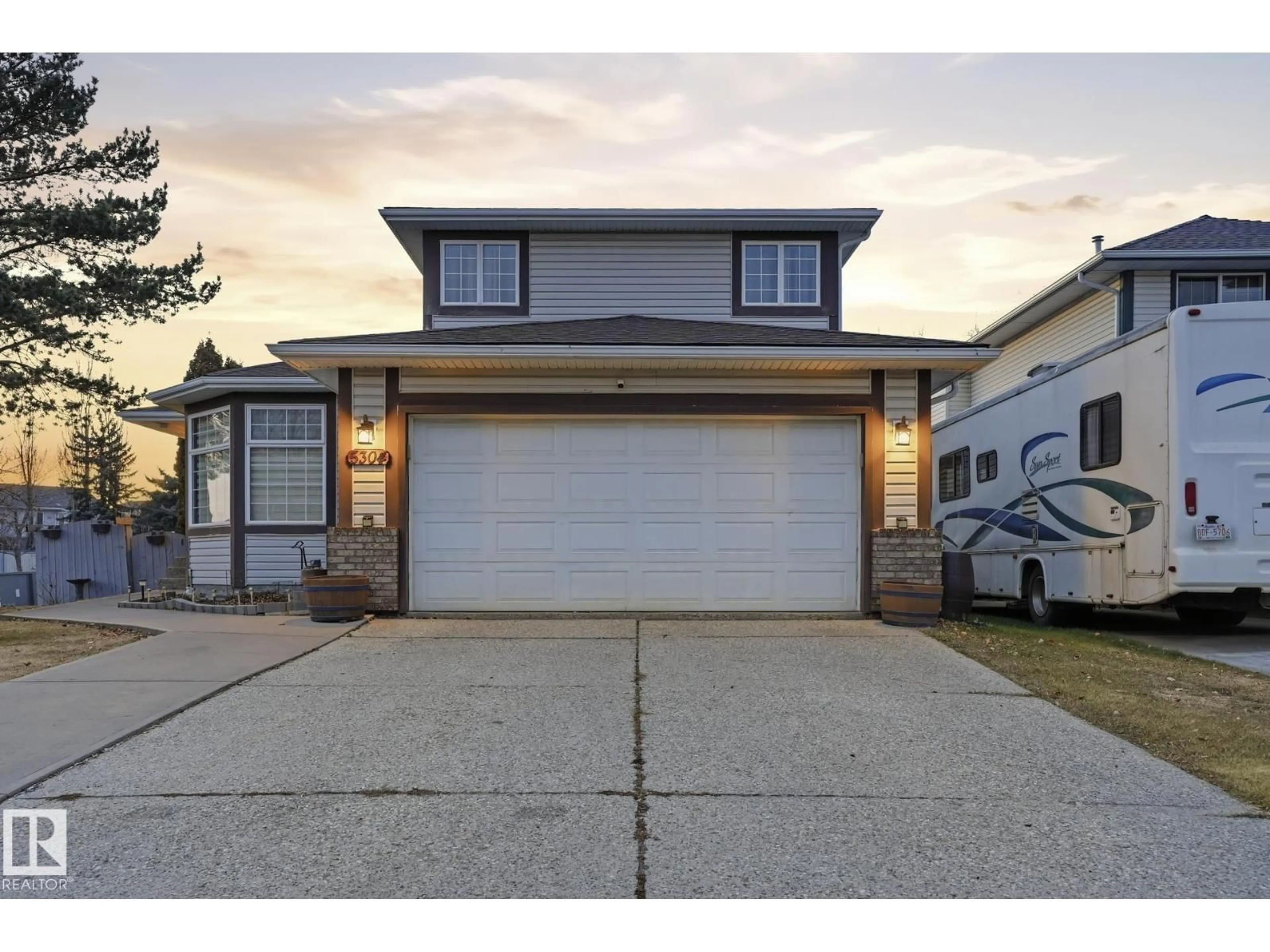 Unknown for 5304 190 ST, Edmonton Alberta T6M2L2