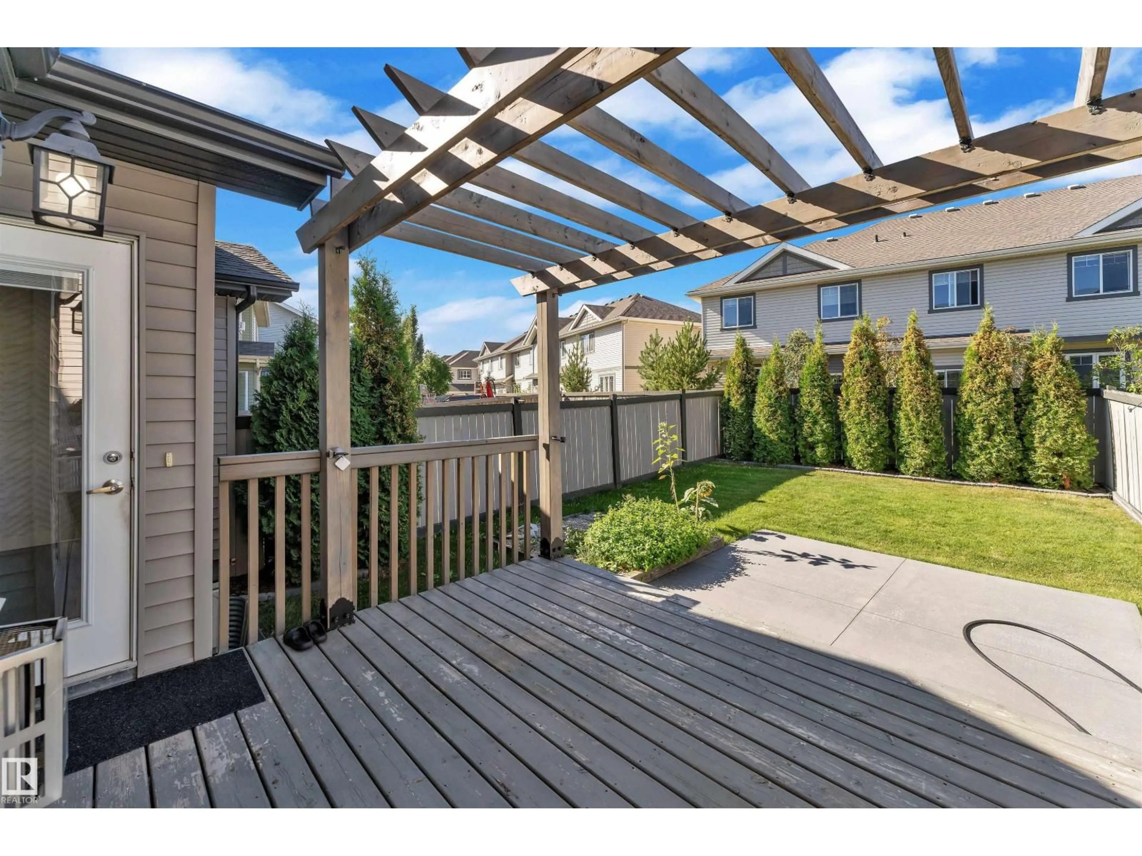 Patio, street for 728 177 ST, Edmonton Alberta T6W2W1