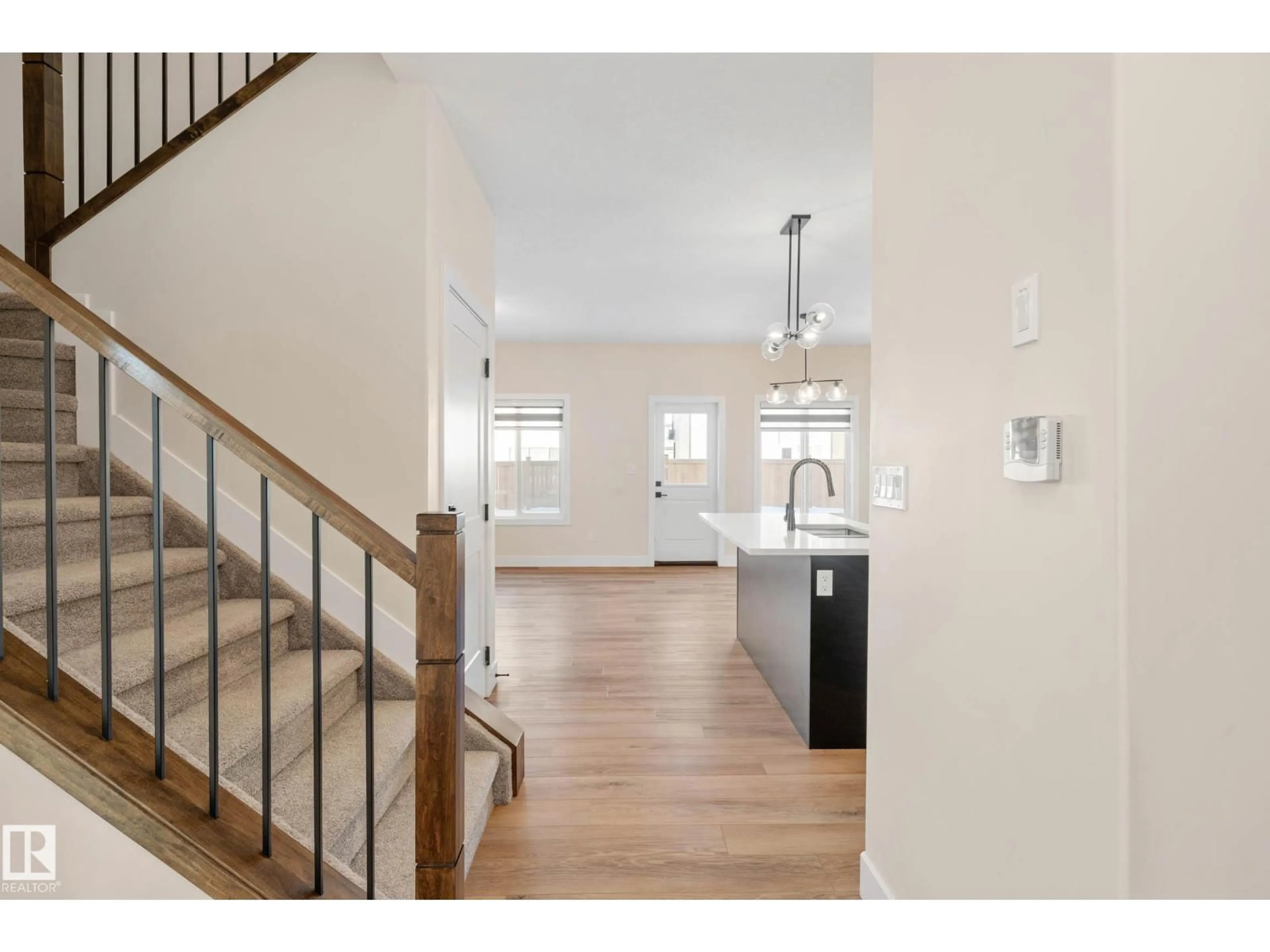 Indoor entryway for 374 BLUFF CV, Leduc Alberta T9E1M9