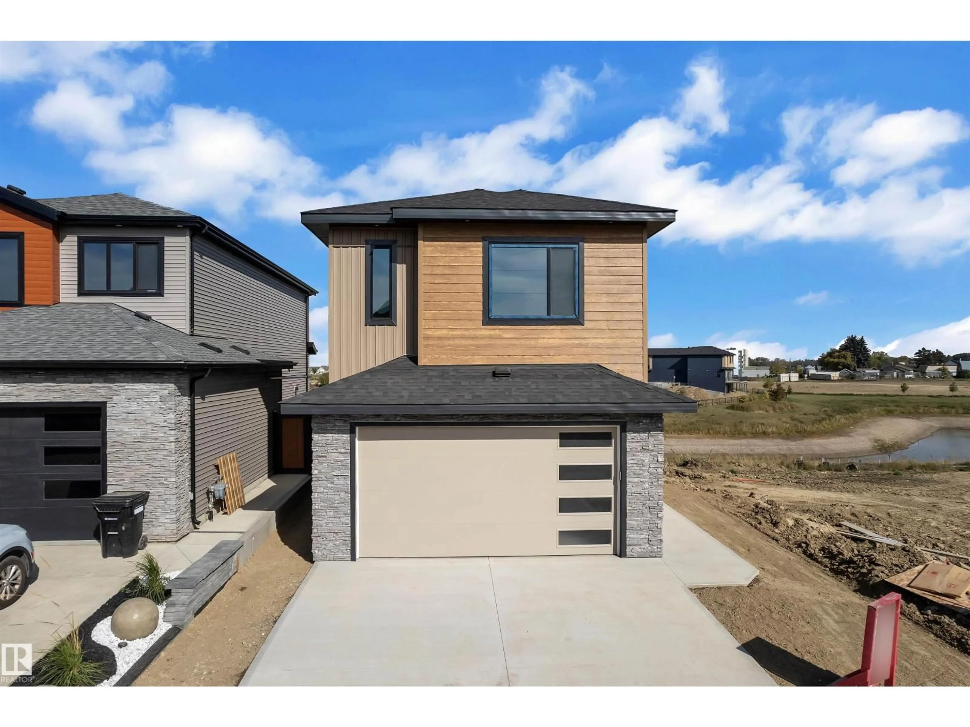 Home with brick exterior material, street for 30 TILIA PL, Spruce Grove Alberta T7X0Z3
