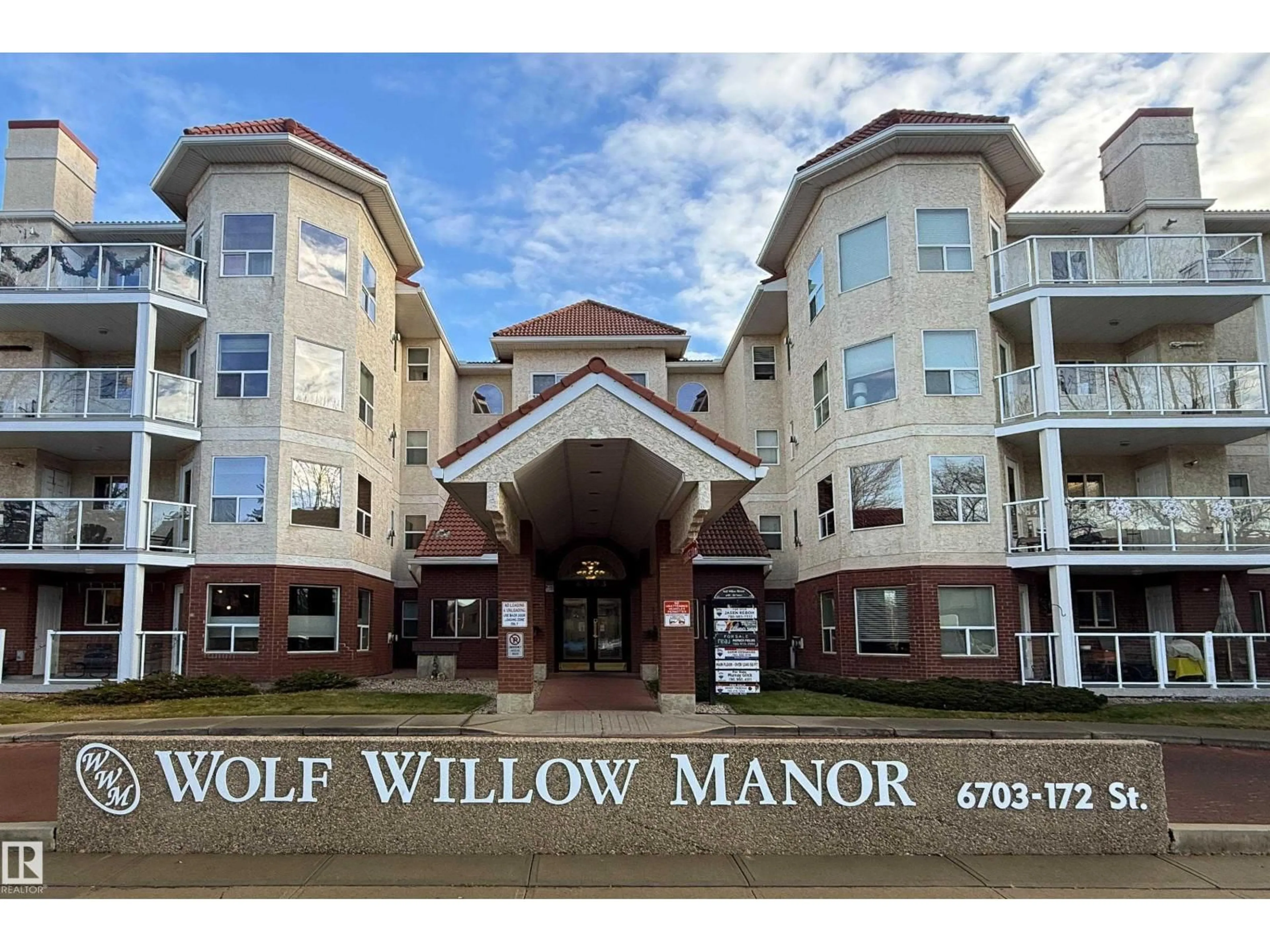 Indoor foyer for #427 - 6703 172 ST, Edmonton Alberta T5T6H9