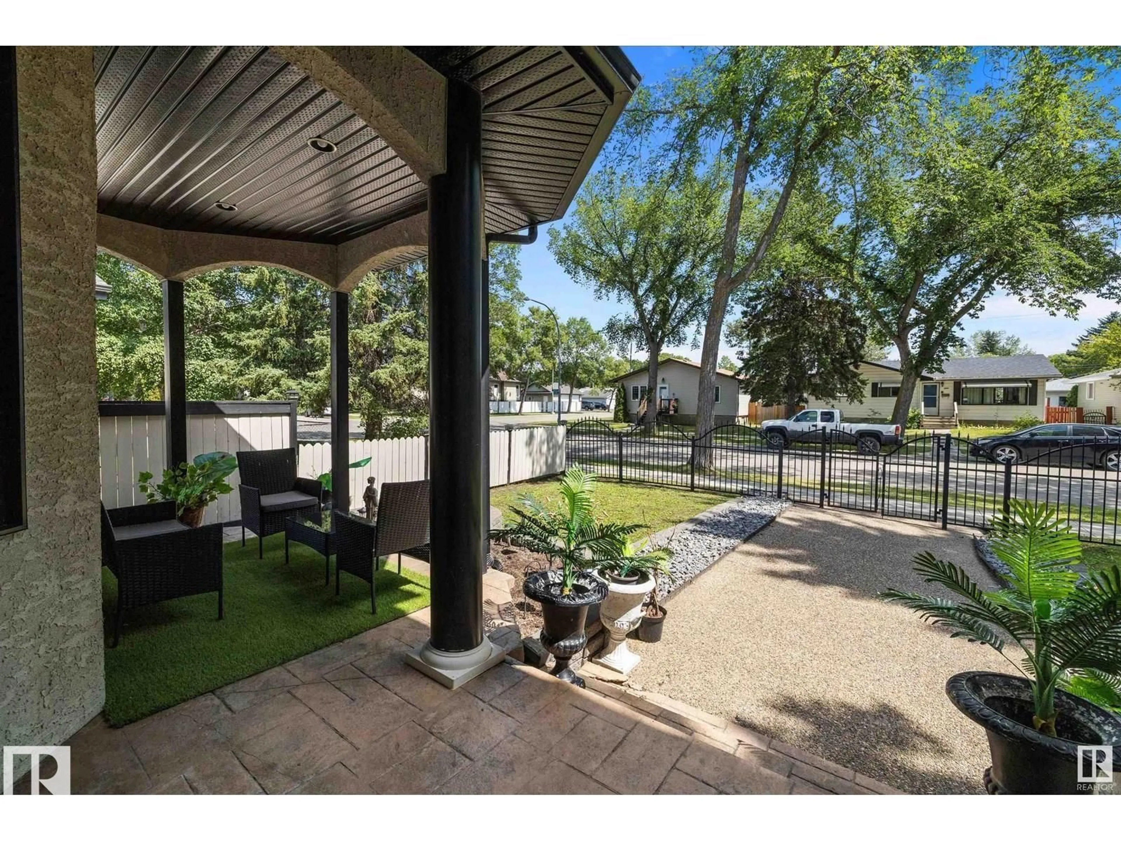 Patio, unknown for 9544 154 ST NW, Edmonton Alberta T5P2E9