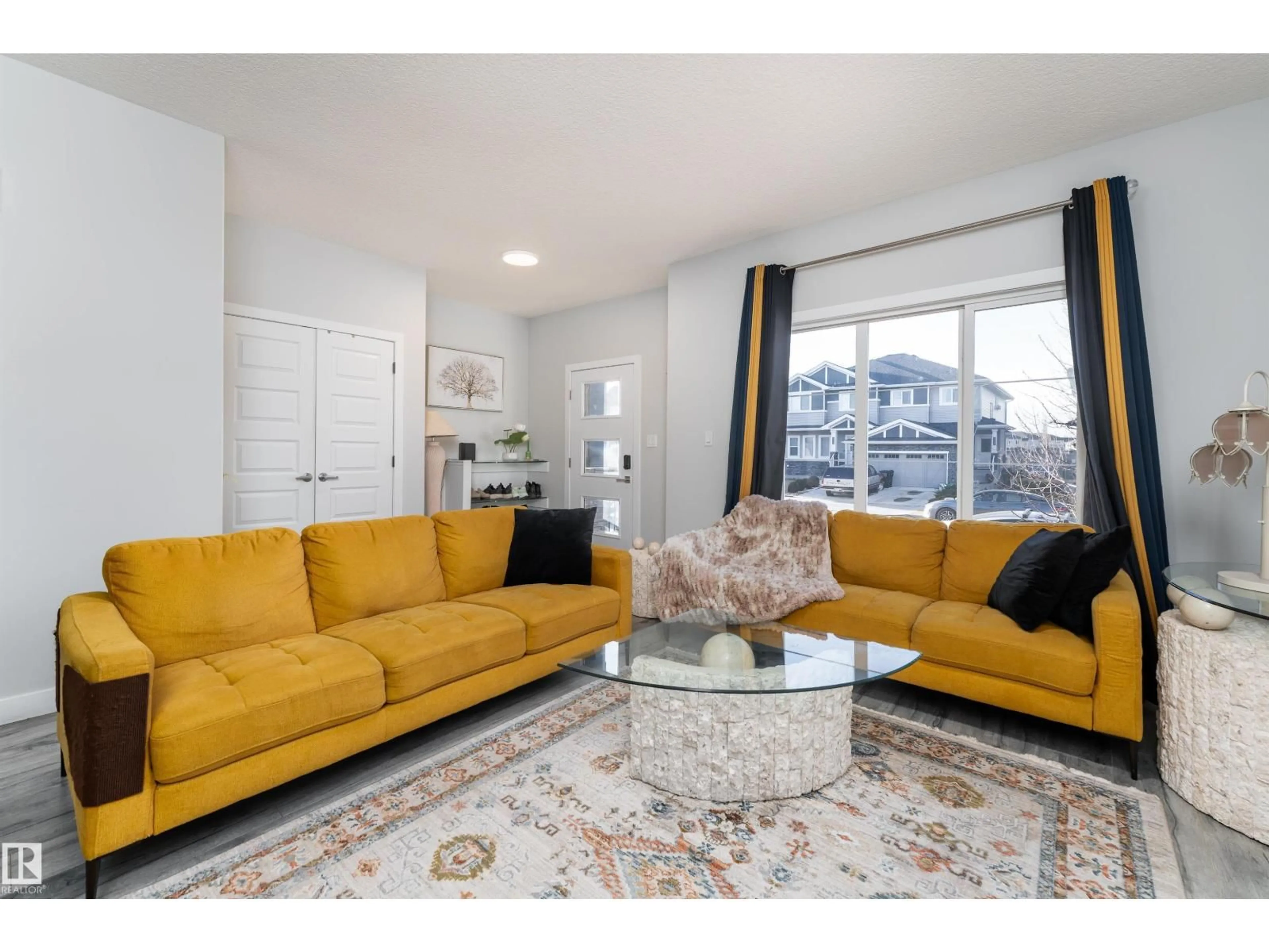 Living room with furniture, unknown for 5439 CHAPPELLE RD, Edmonton Alberta T6W2Y6