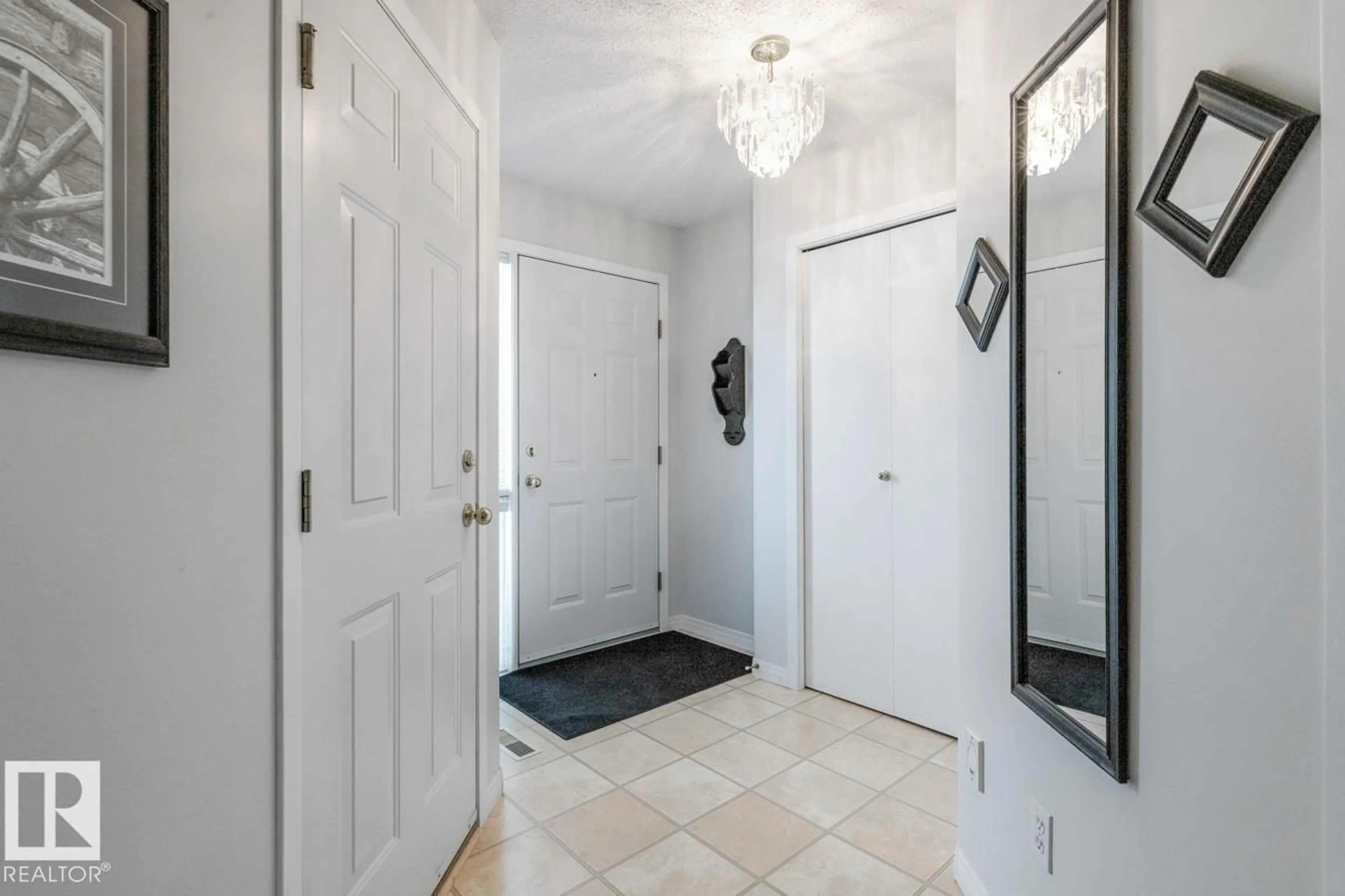 Indoor entryway for 6572 158 AV, Edmonton Alberta T5Y2S7