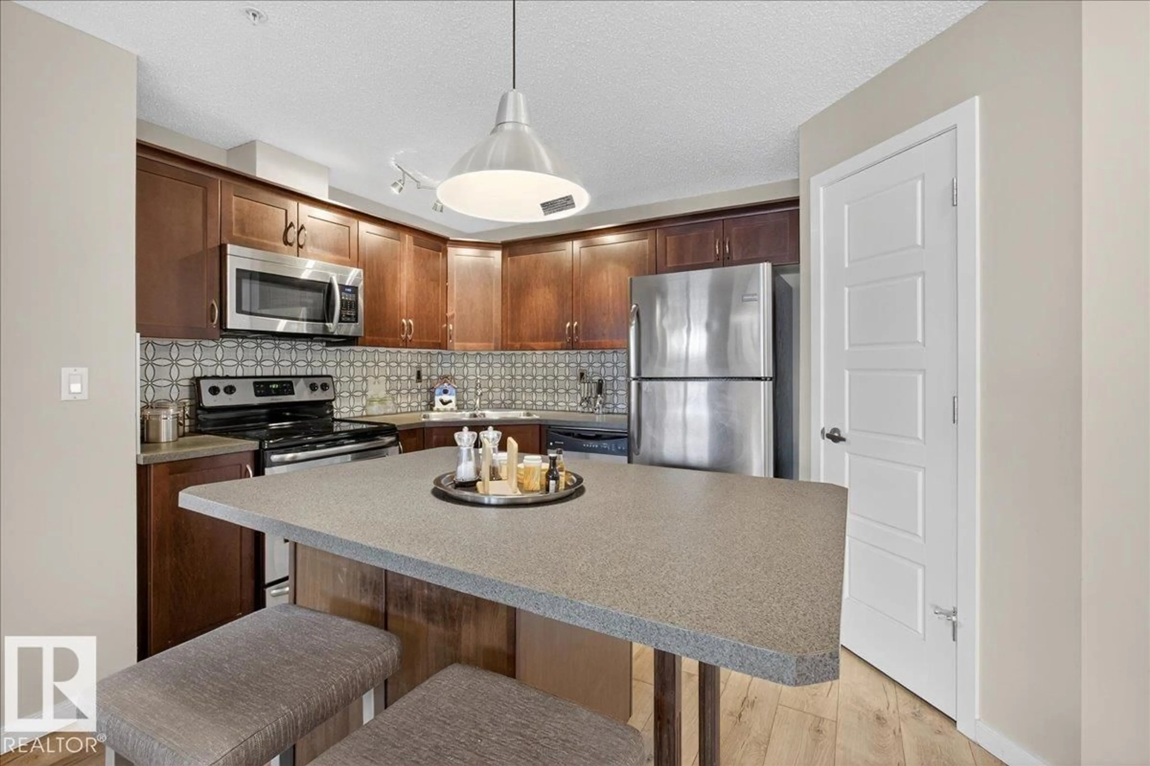 Open concept kitchen, ceramic/tile floor for 396 - 120 SILVER BERRY RD, Edmonton Alberta T6T0H1