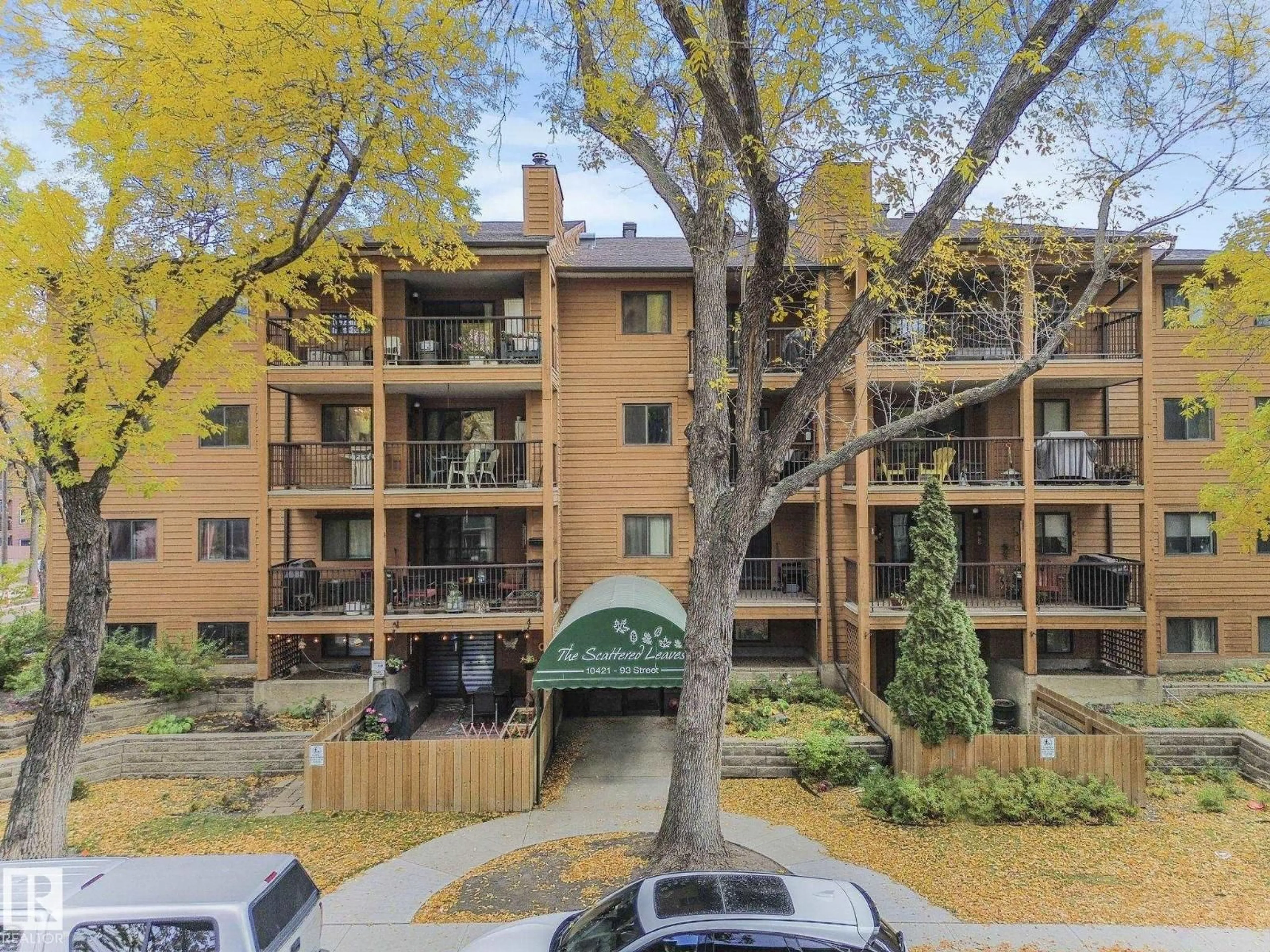 Unknown for #107 - 10421 93 ST, Edmonton Alberta T5H1X5