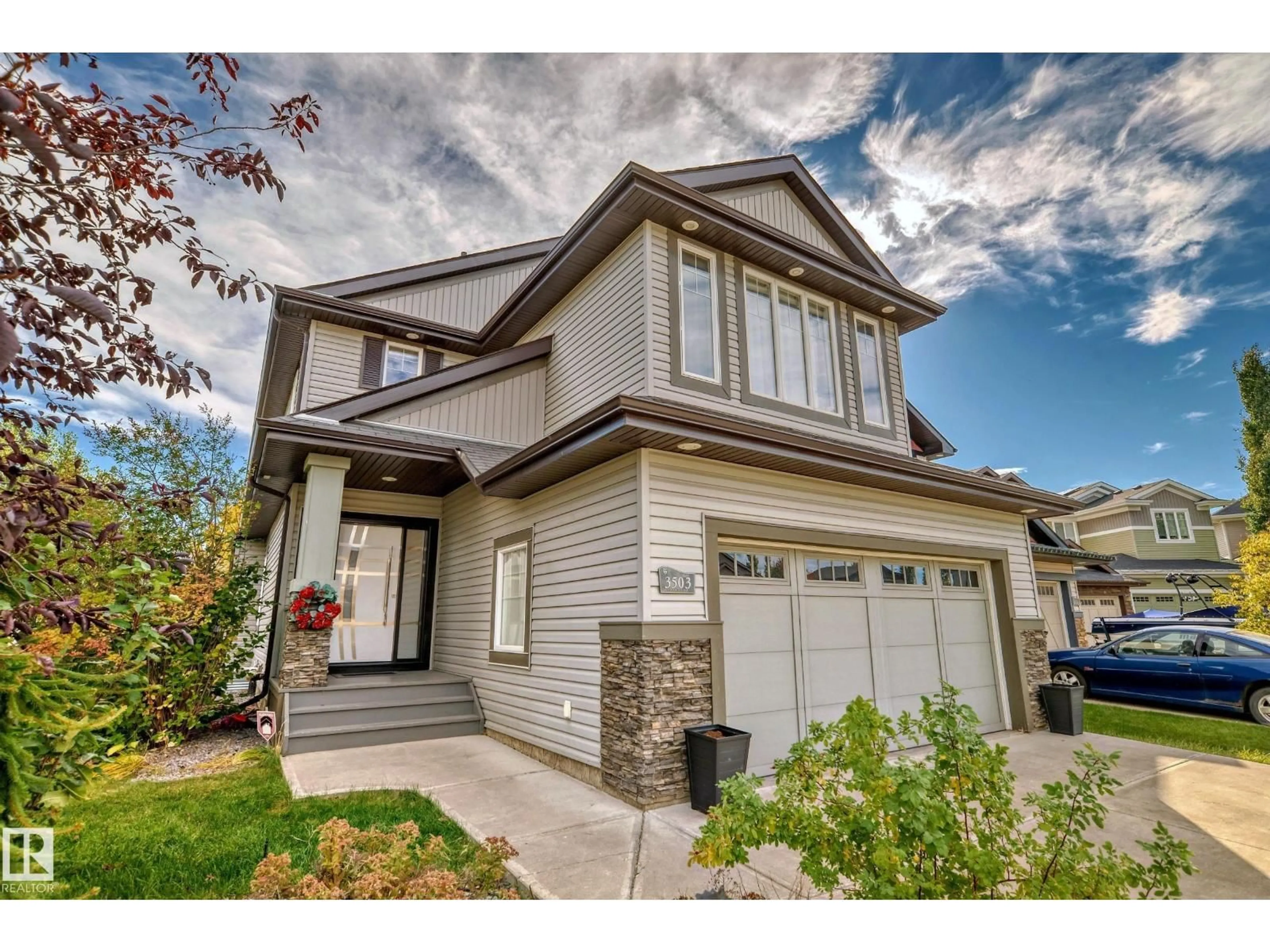 Home with vinyl exterior material, street for 3503 GOODRIDGE BA NW, Edmonton Alberta T5T4C6