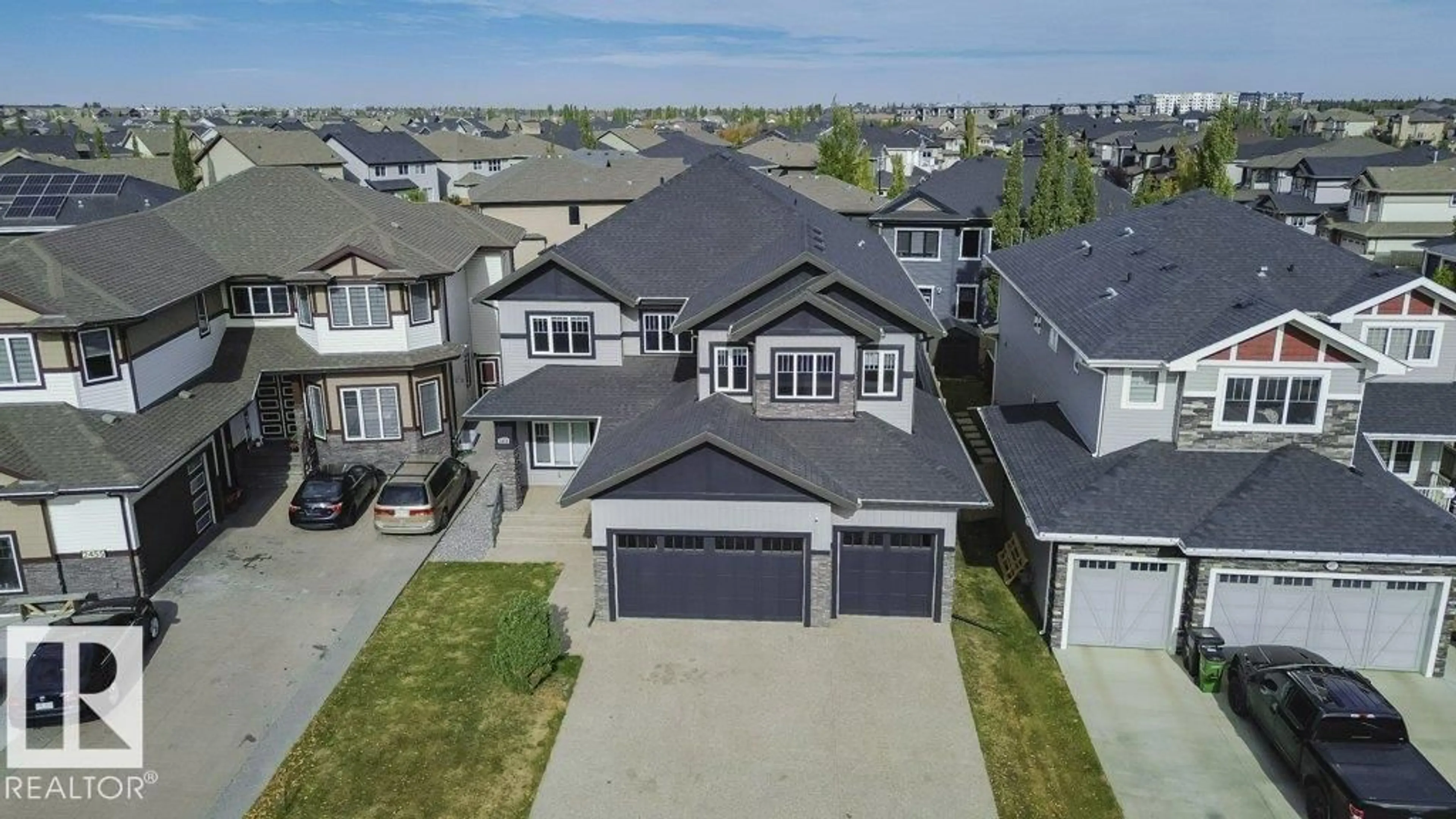 A pic from outside/outdoor area/front of a property/back of a property/a pic from drone, street for SW - 2453 ASHCRAFT CR, Edmonton Alberta T6W2N1