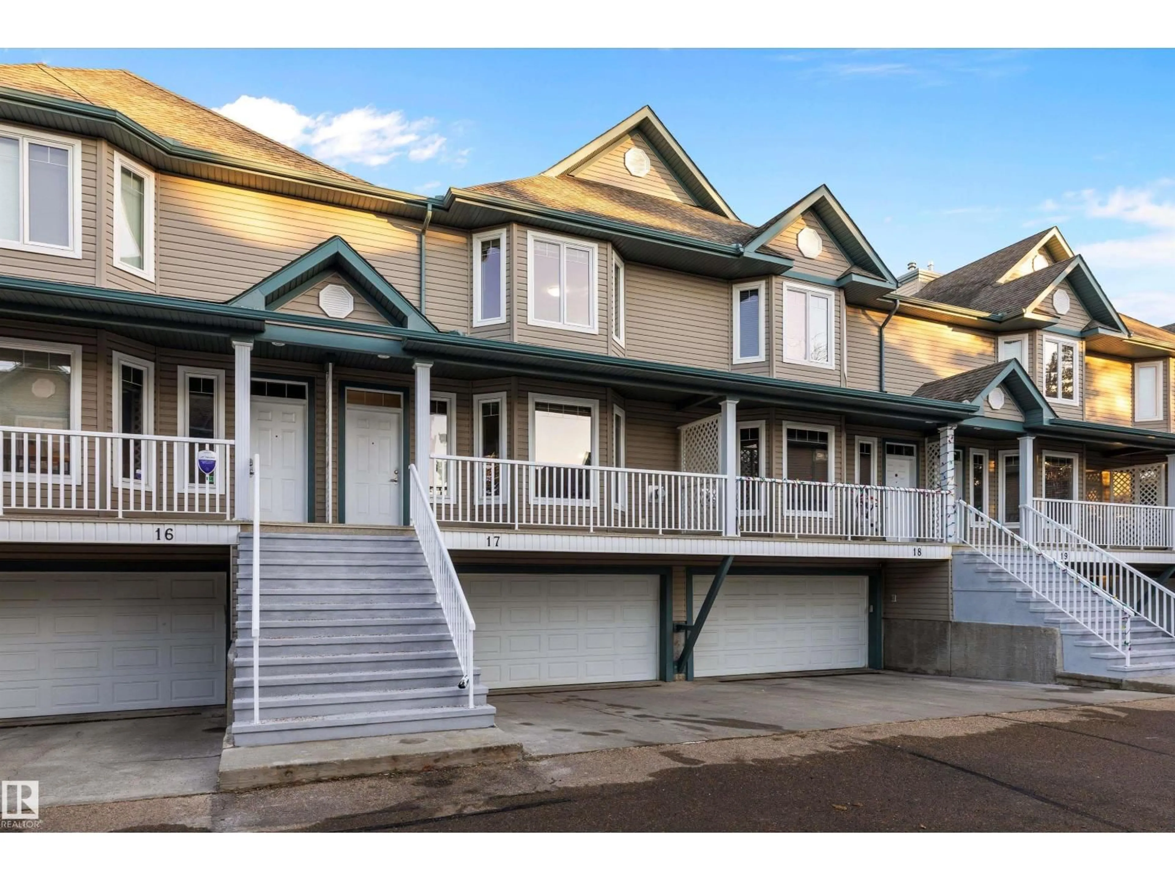 Home with vinyl exterior material, street for #17 - 903 RUTHERFORD RD, Edmonton Alberta T6W1N9