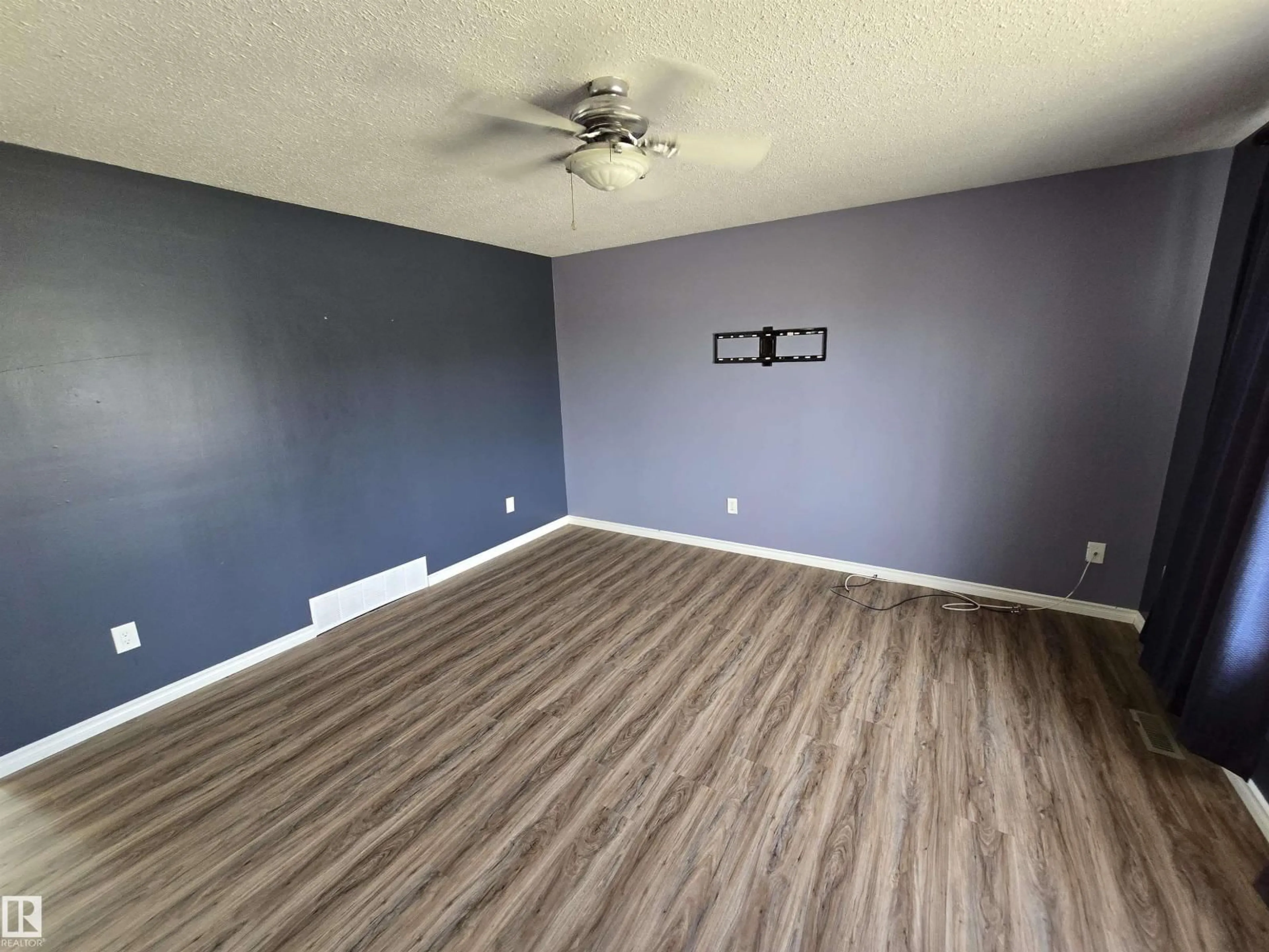 A pic of a room for 1503 10 ST, Cold Lake Alberta T9M1L6