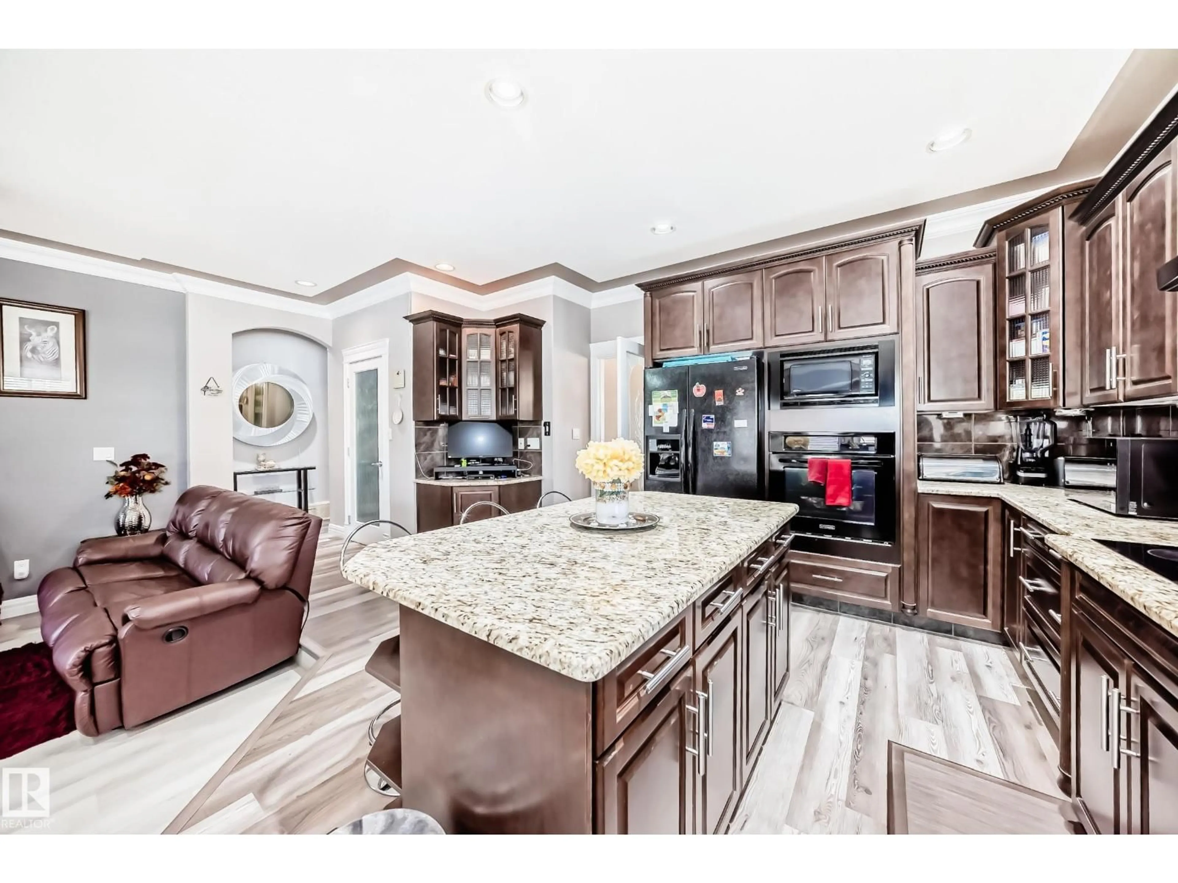 Open concept kitchen, ceramic/tile floor for SW - 1715 69 ST, Edmonton Alberta T6X0C9