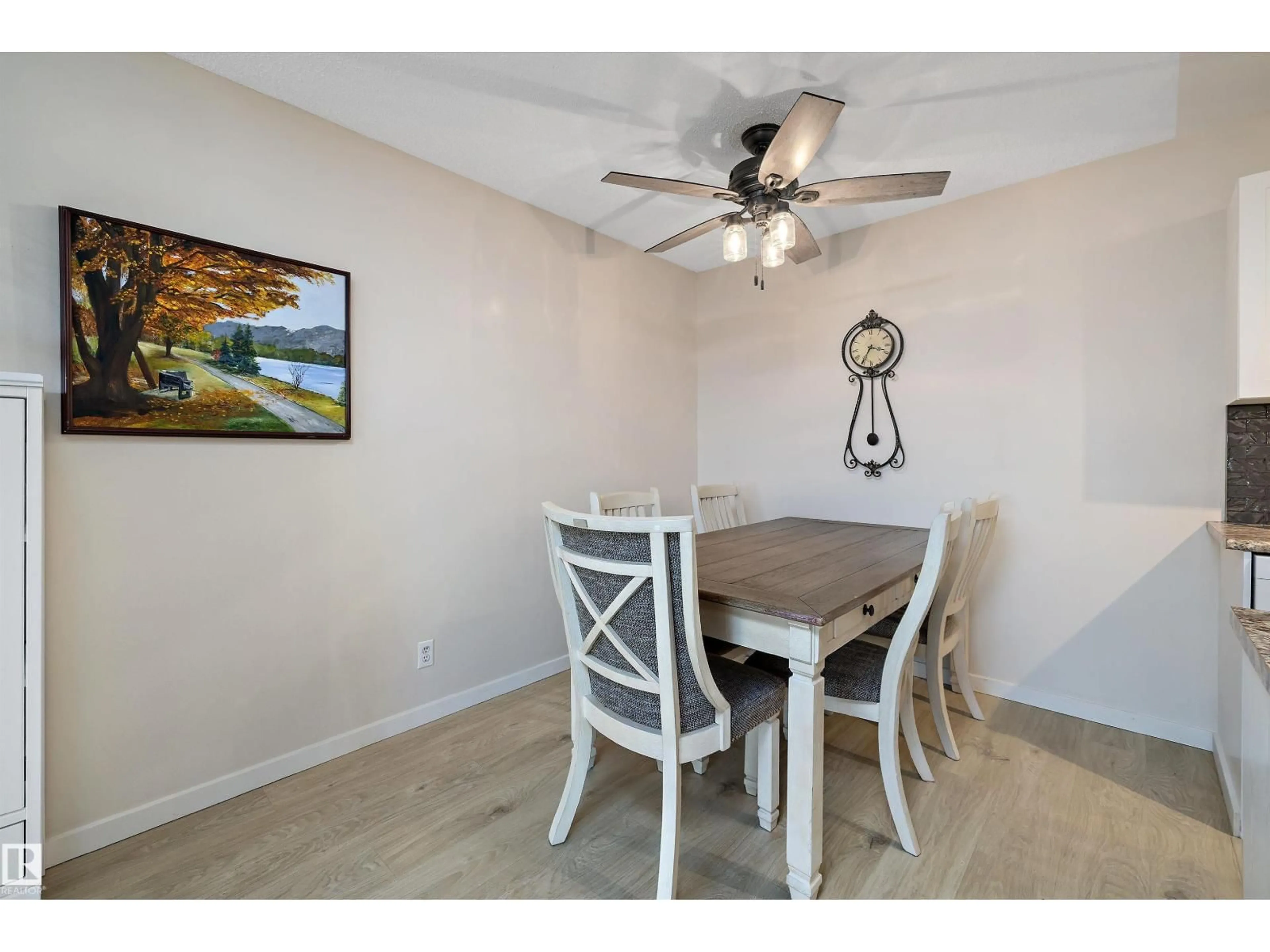 Dining room, unknown for 411 10511 19 AV NW, Edmonton Alberta T6J5S8