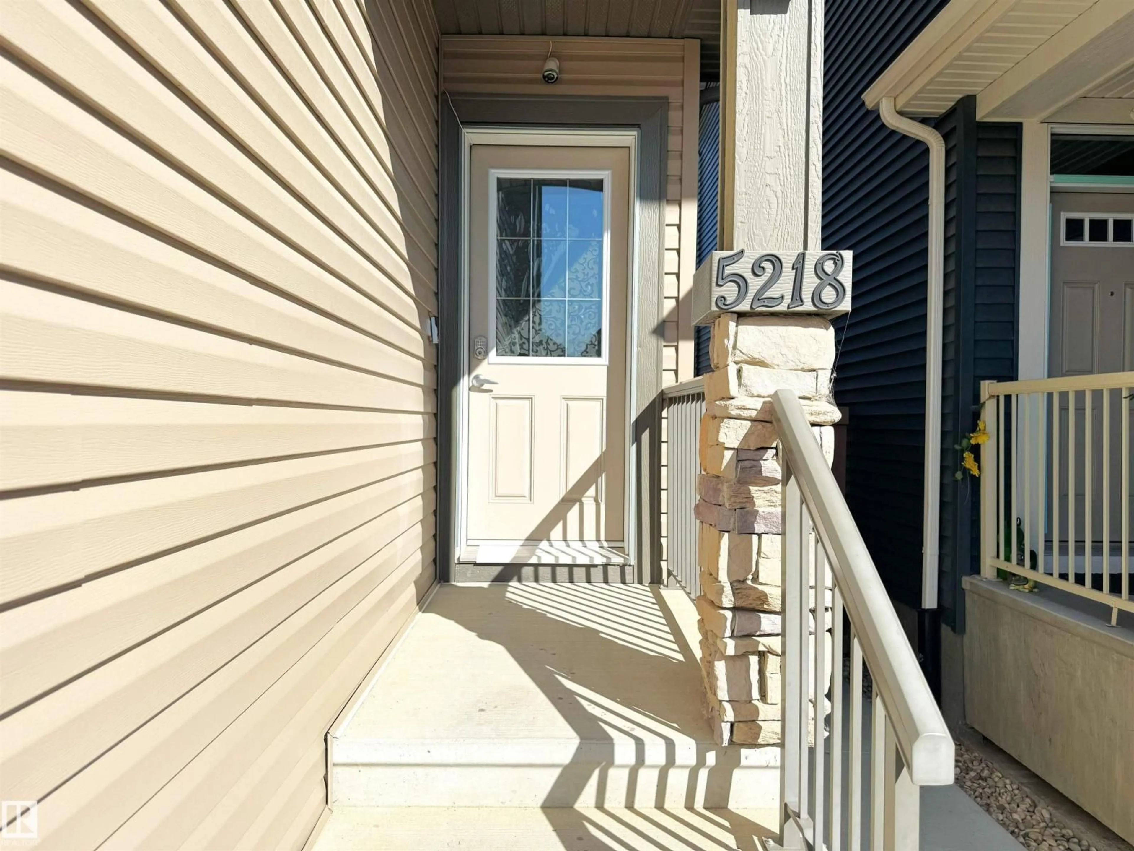 Unknown for SW - 5218 23 AV, Edmonton Alberta T6X2X4