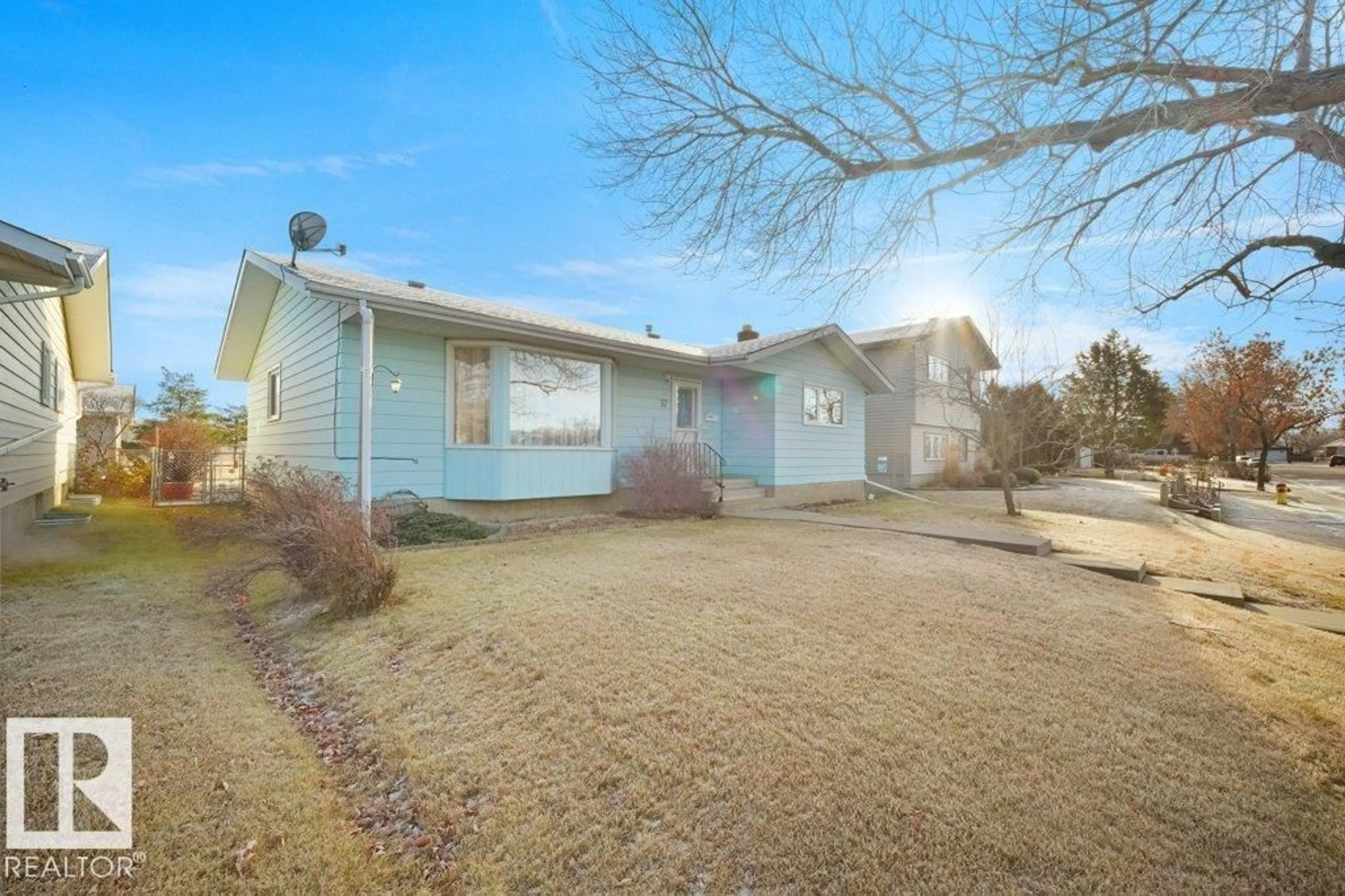 A pic from outside/outdoor area/front of a property/back of a property/a pic from drone, street for 57 HAIDA AV, Leduc Alberta T9E4E7