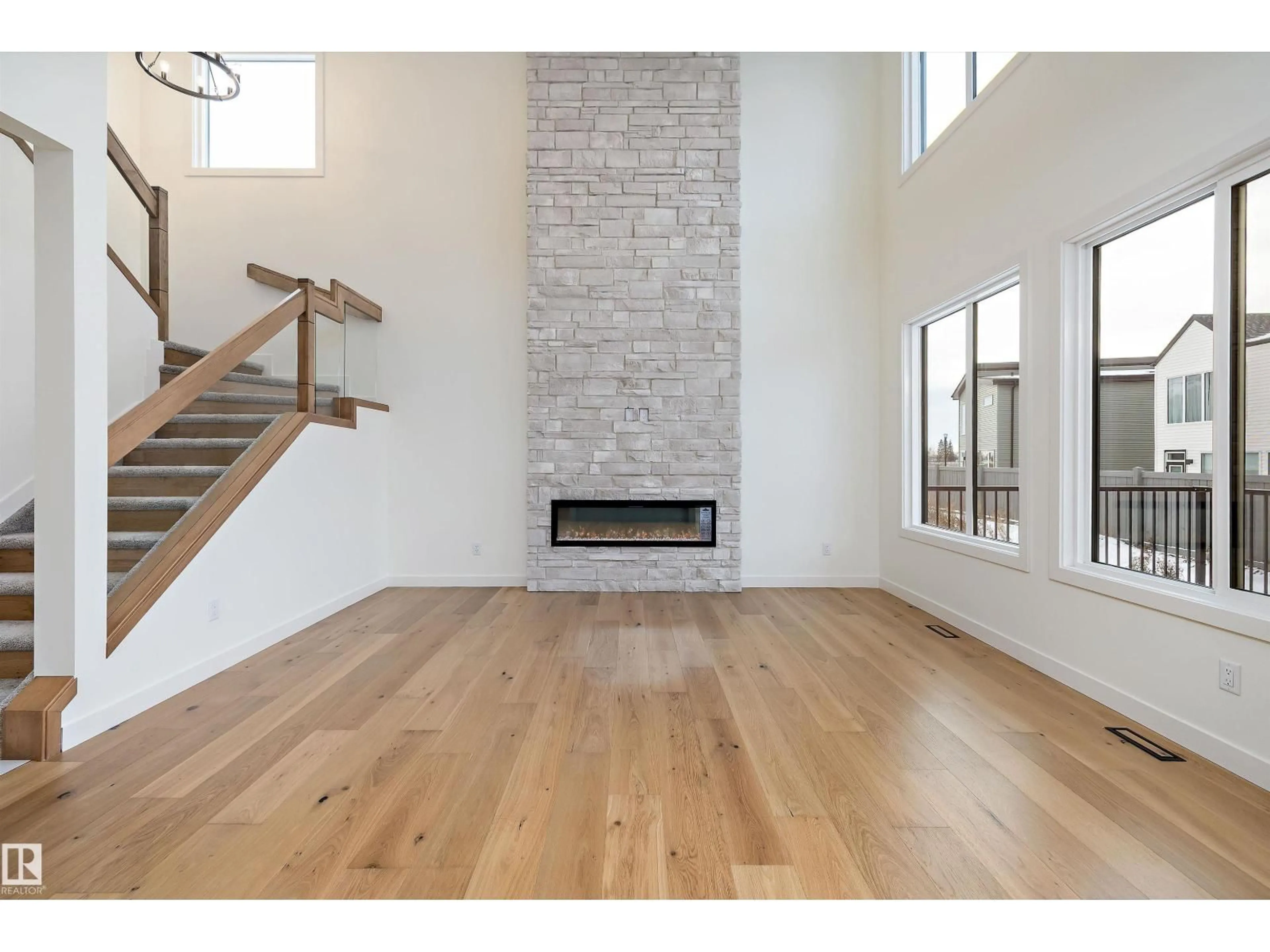 Unknown for 6879 KNOX LO SW, Edmonton Alberta T6W4R4