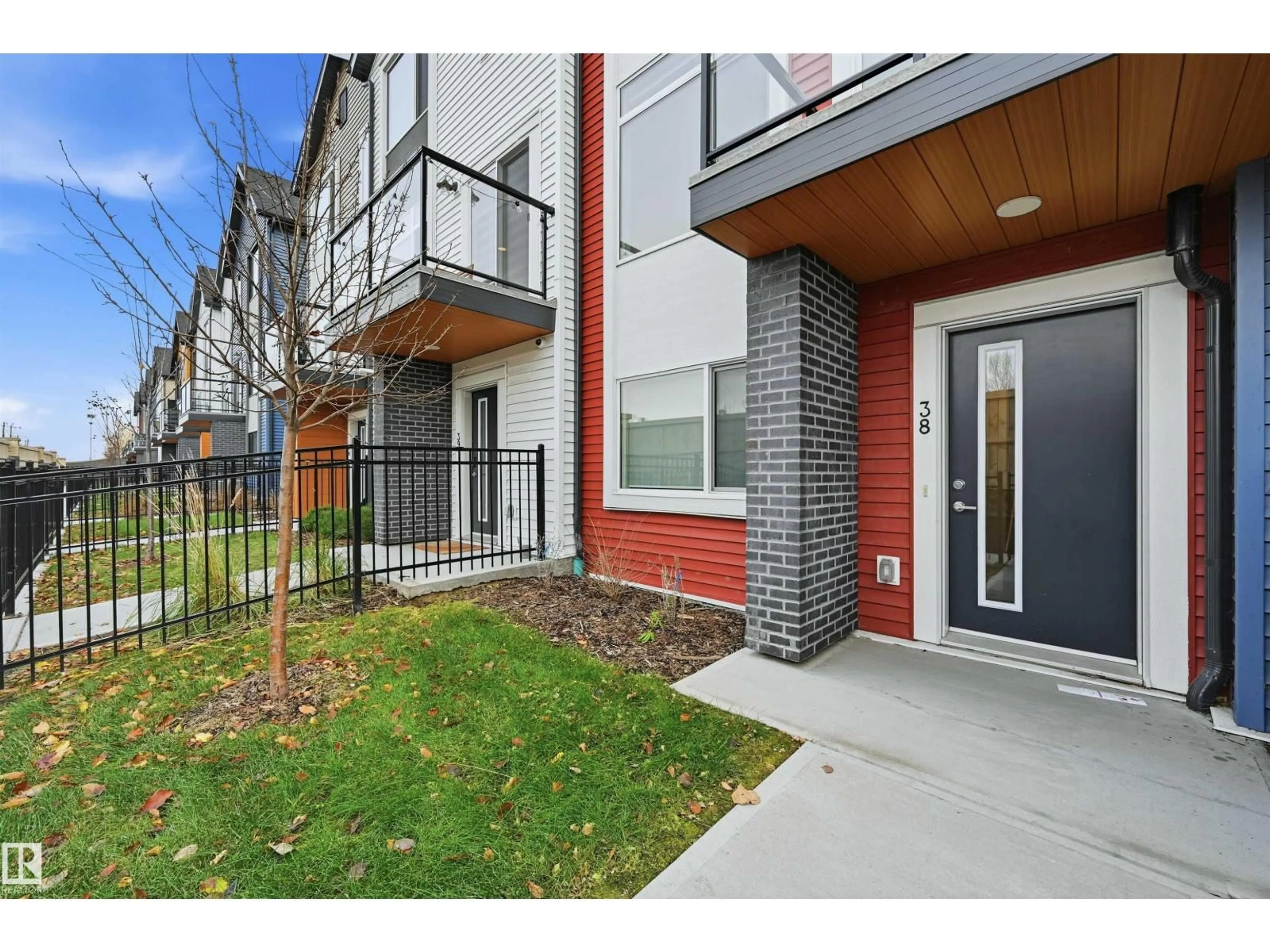 Unknown for 38 1010 RABBIT HILL RD, Edmonton Alberta T6W4G7