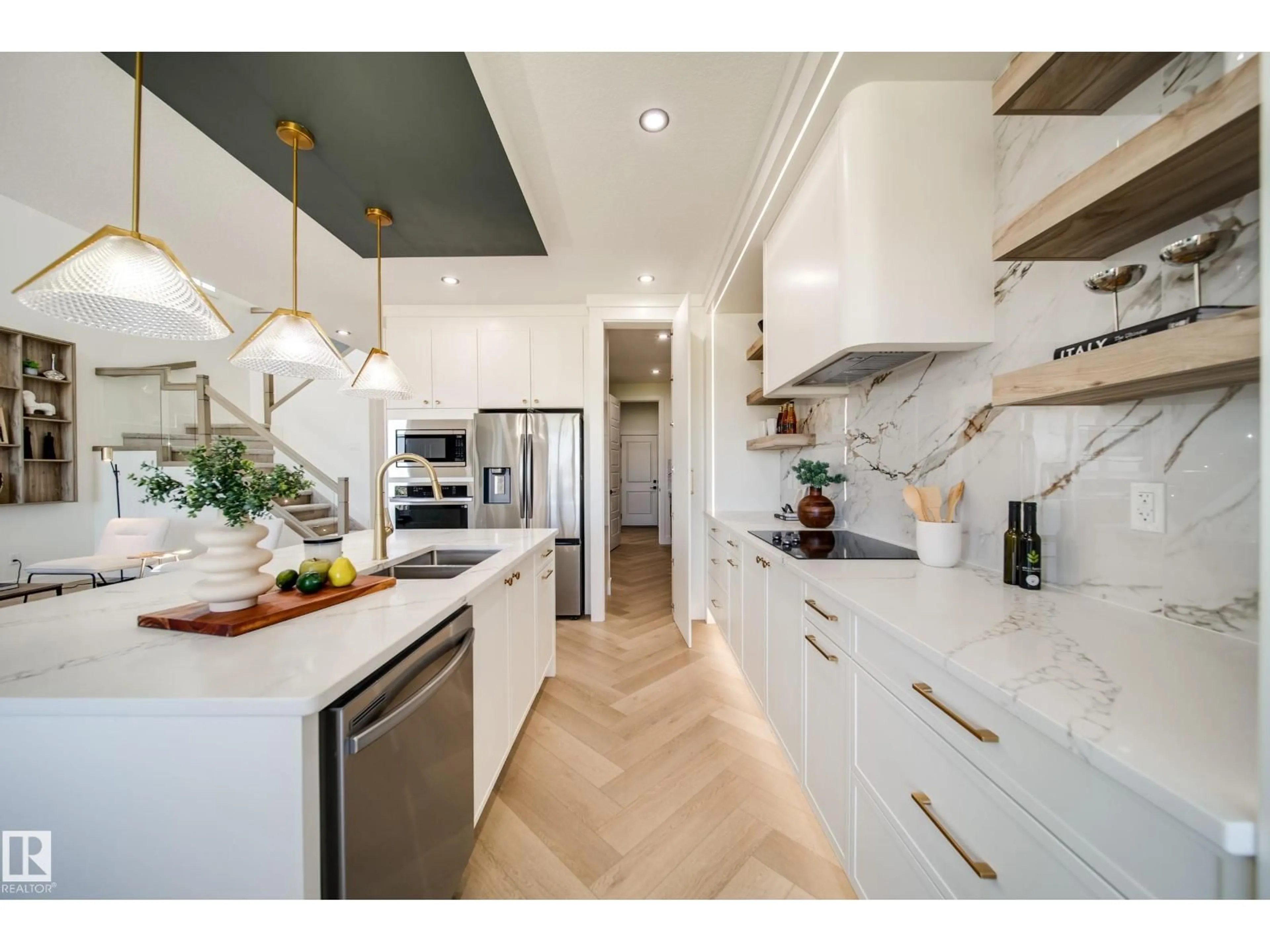 Contemporary kitchen, unknown for 7023 177 AV, Edmonton Alberta T5Z0W9