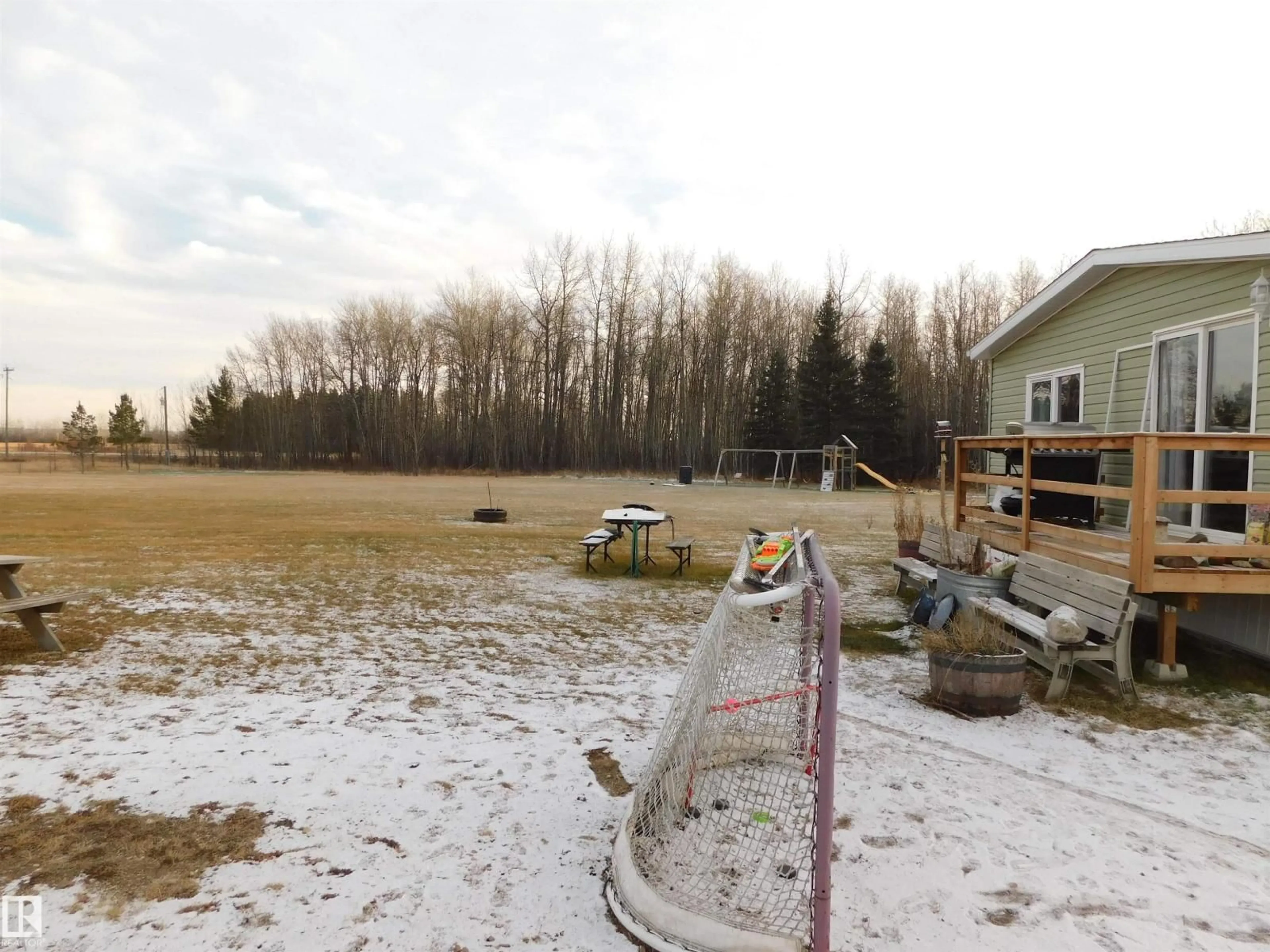 A pic from outside/outdoor area/front of a property/back of a property/a pic from drone, mountain view for 54118 RANGE ROAD 75, Rural Yellowhead Alberta T0E0T0