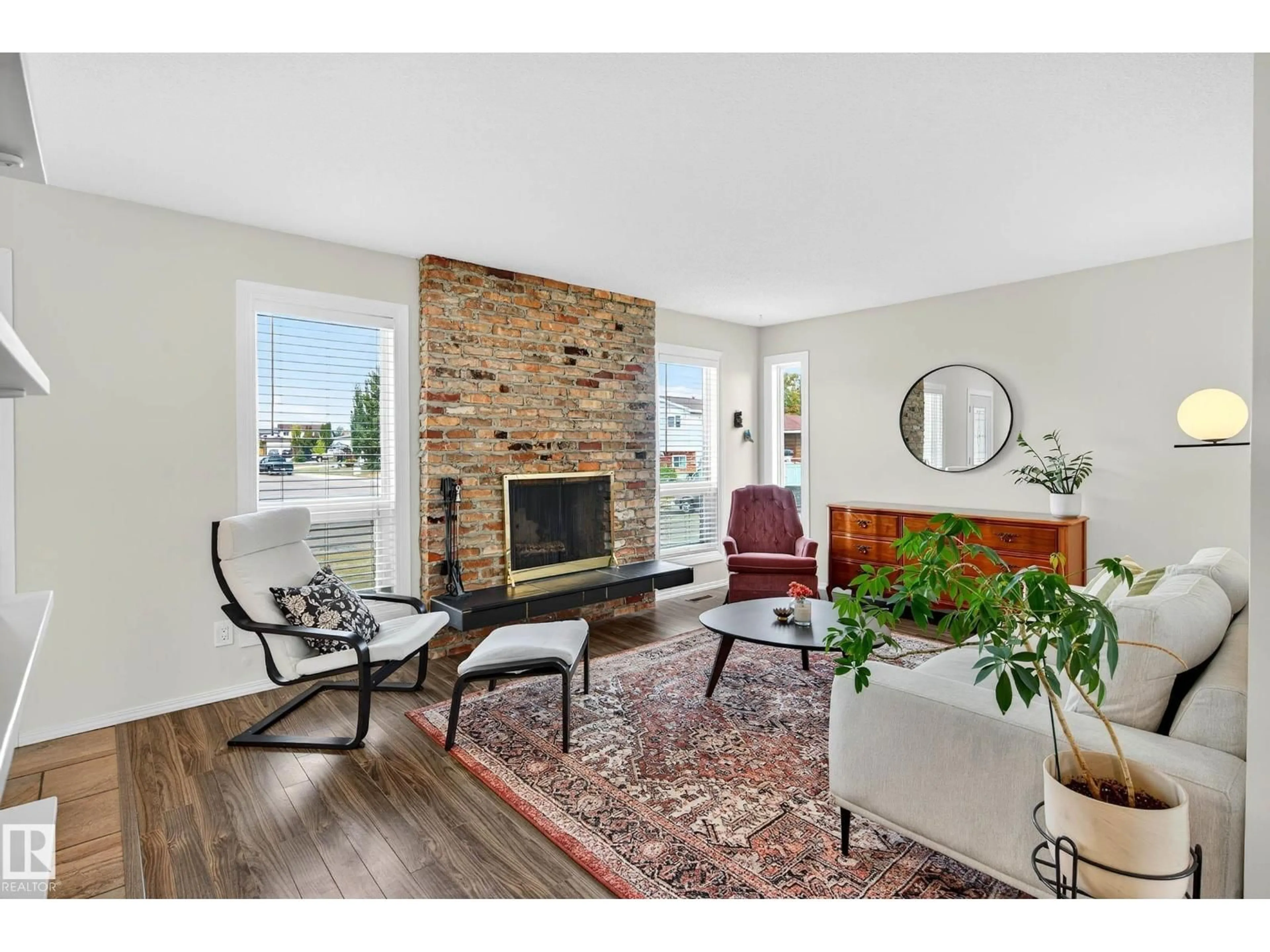 Living room with furniture, unknown for NW - 16508 114 ST, Edmonton Alberta T5X3V5