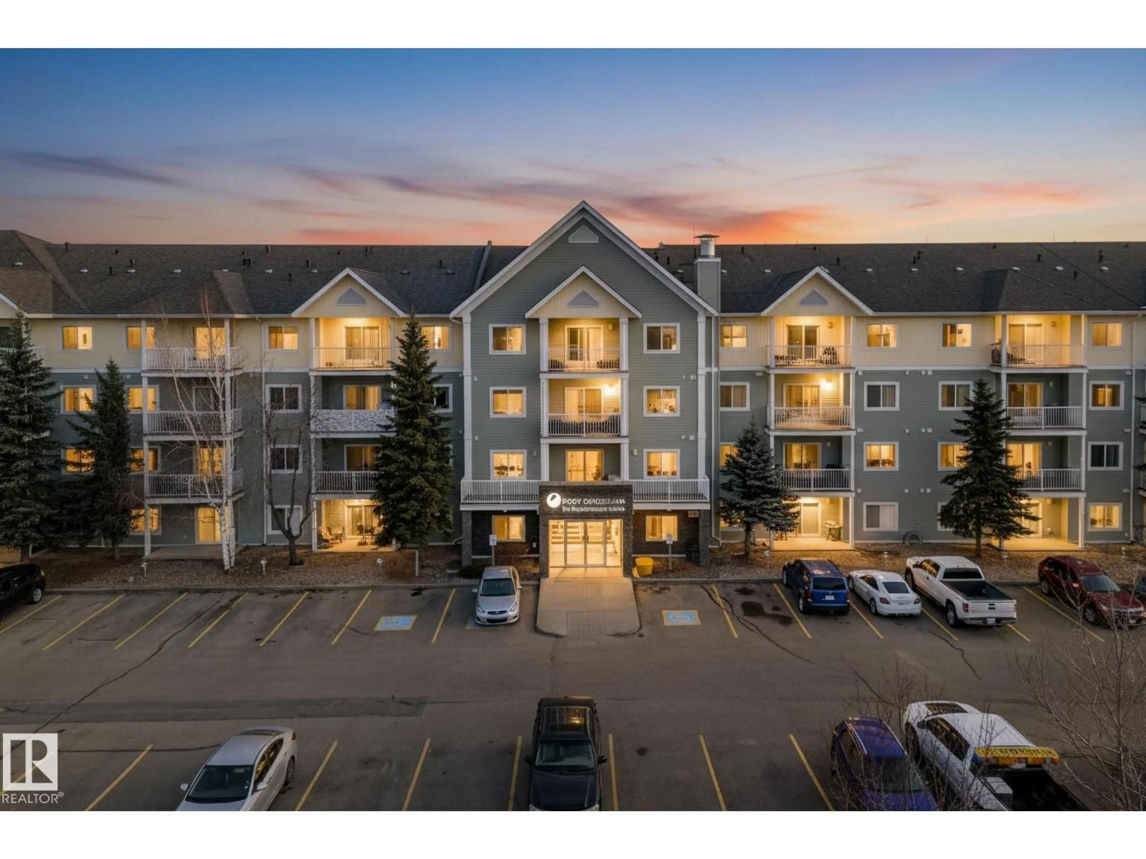 A pic from outside/outdoor area/front of a property/back of a property/a pic from drone, unknown for 70 - 309 WOODSMERE, Fort Saskatchewan Alberta T8L4R8