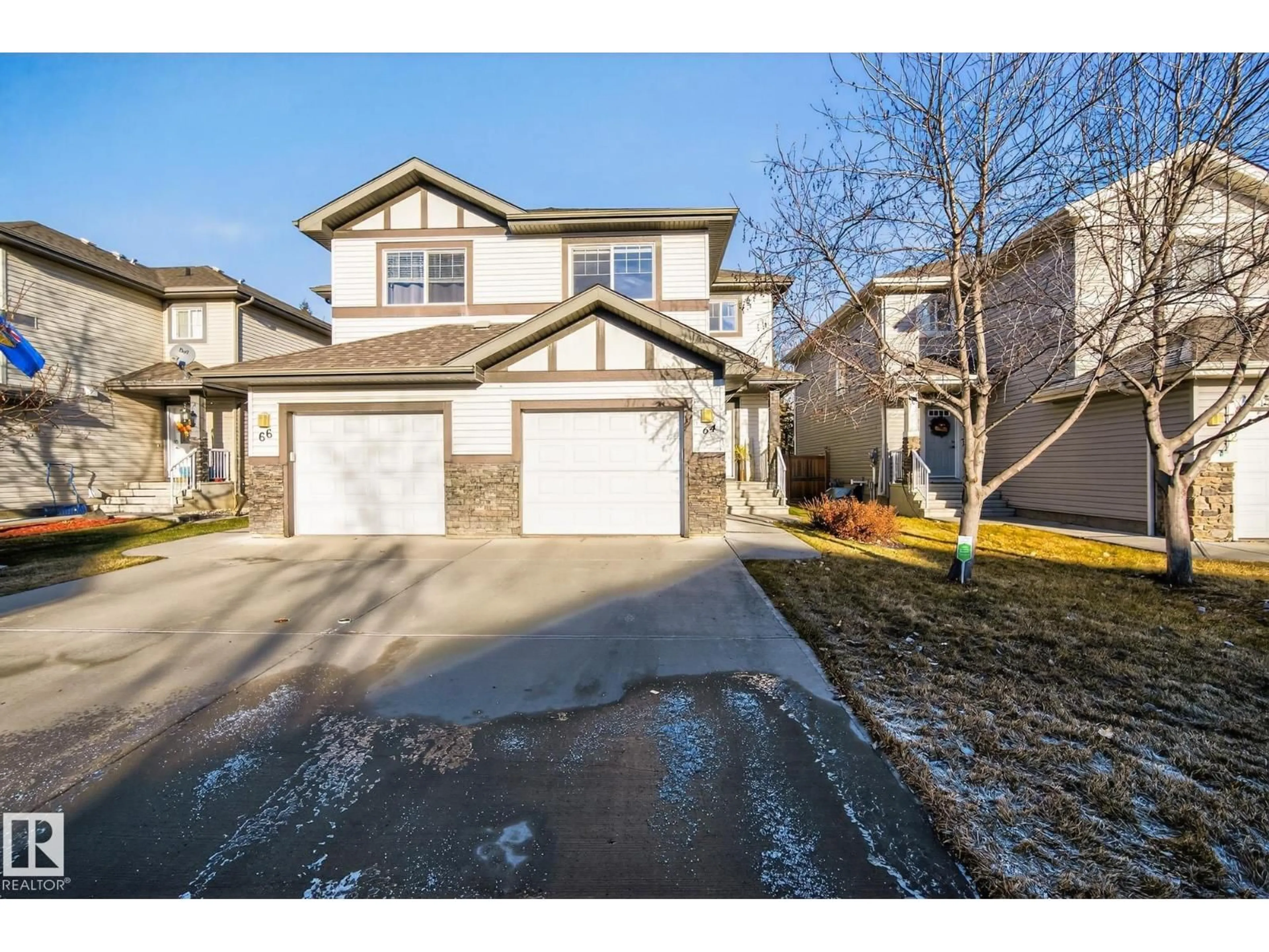 A pic from outside/outdoor area/front of a property/back of a property/a pic from drone, street for 64 HAMILTON CO, Spruce Grove Alberta T7X0K4