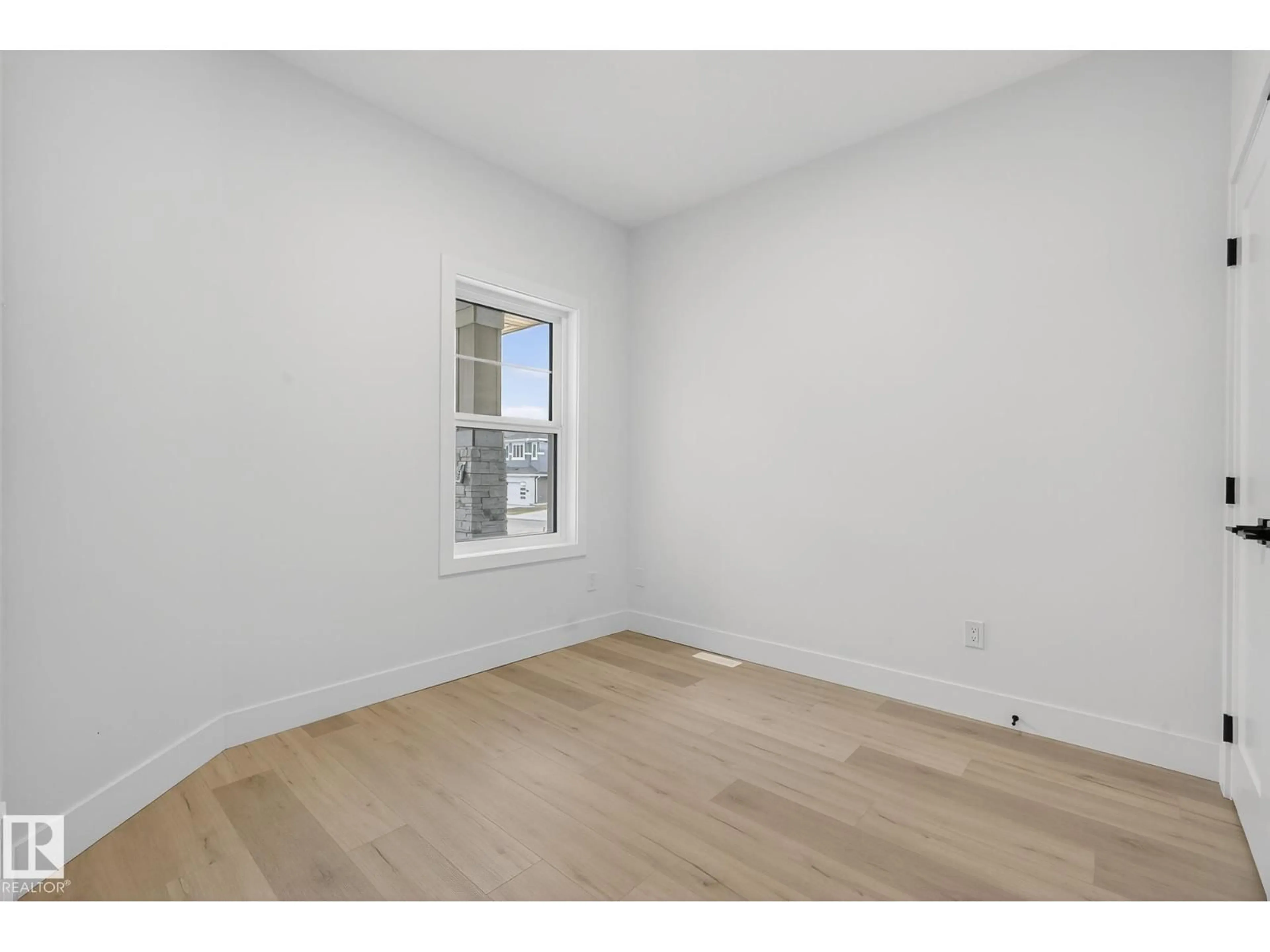 A pic of a room for 3306 CHICKADEE DR, Edmonton Alberta T5S0V5