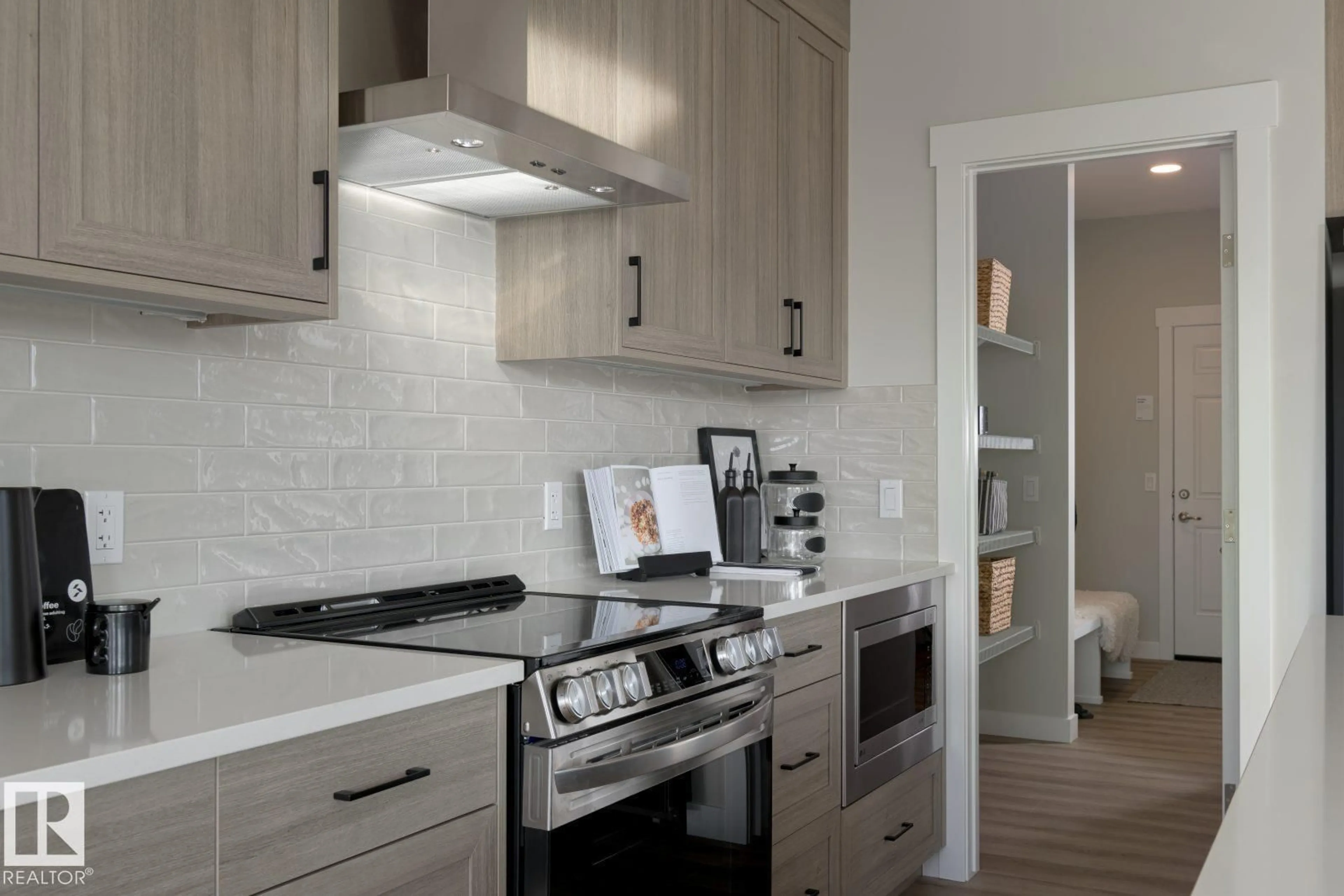 Unknown for SW - 2524 158 ST, Edmonton Alberta T6W5P6