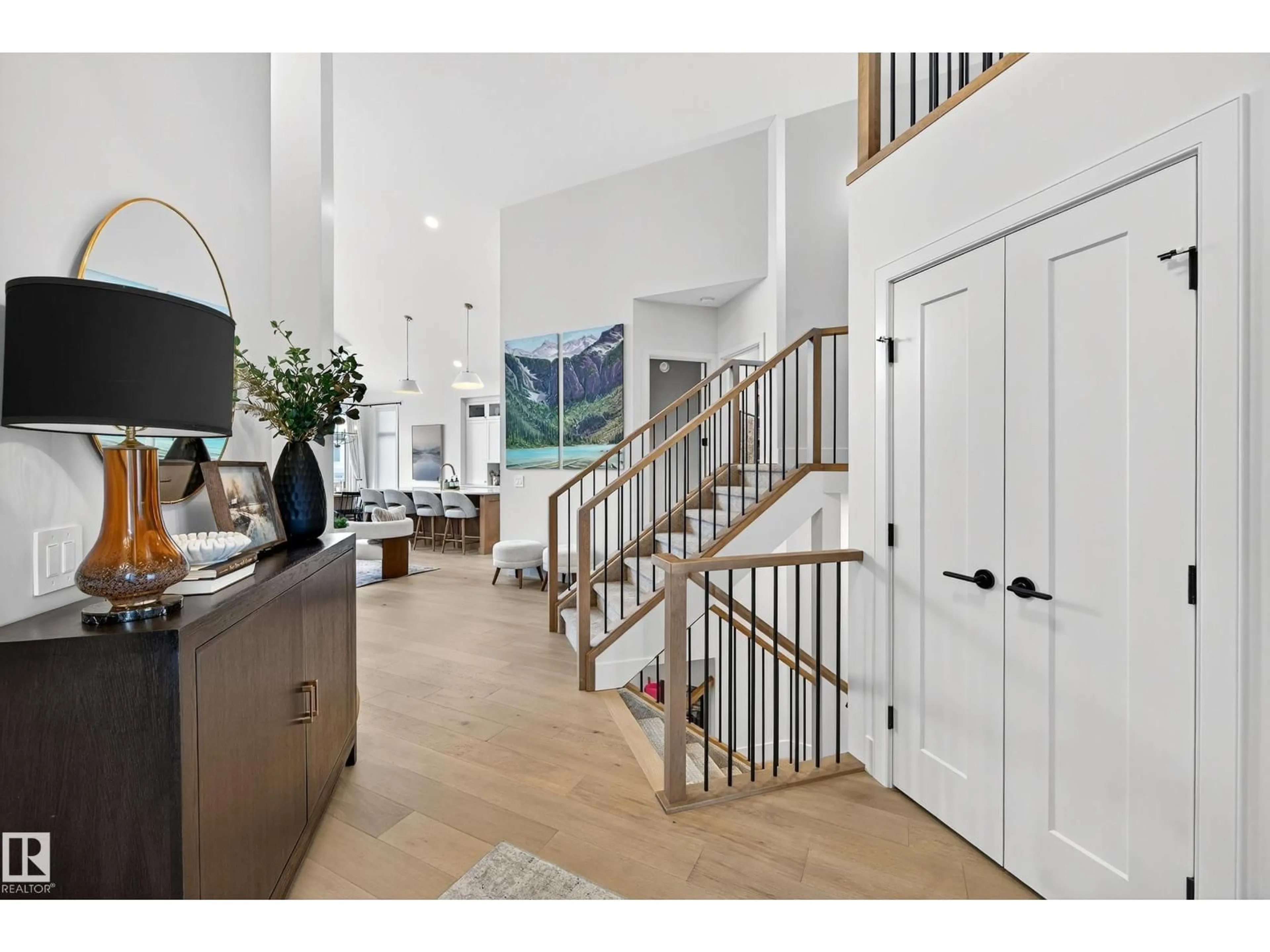 Indoor entryway for 14 JANE PT, St. Albert Alberta T8N8A2