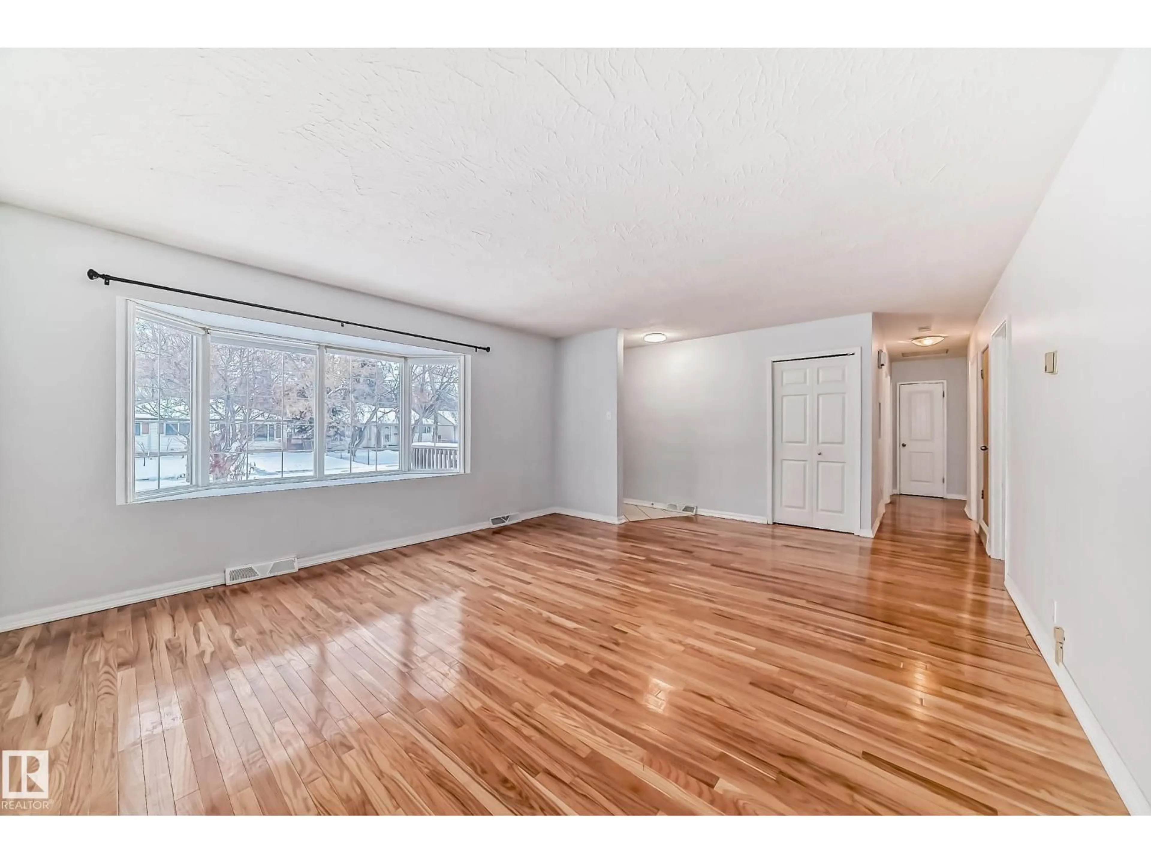 Unknown for 7539 76 AV, Edmonton Alberta T6C0H3