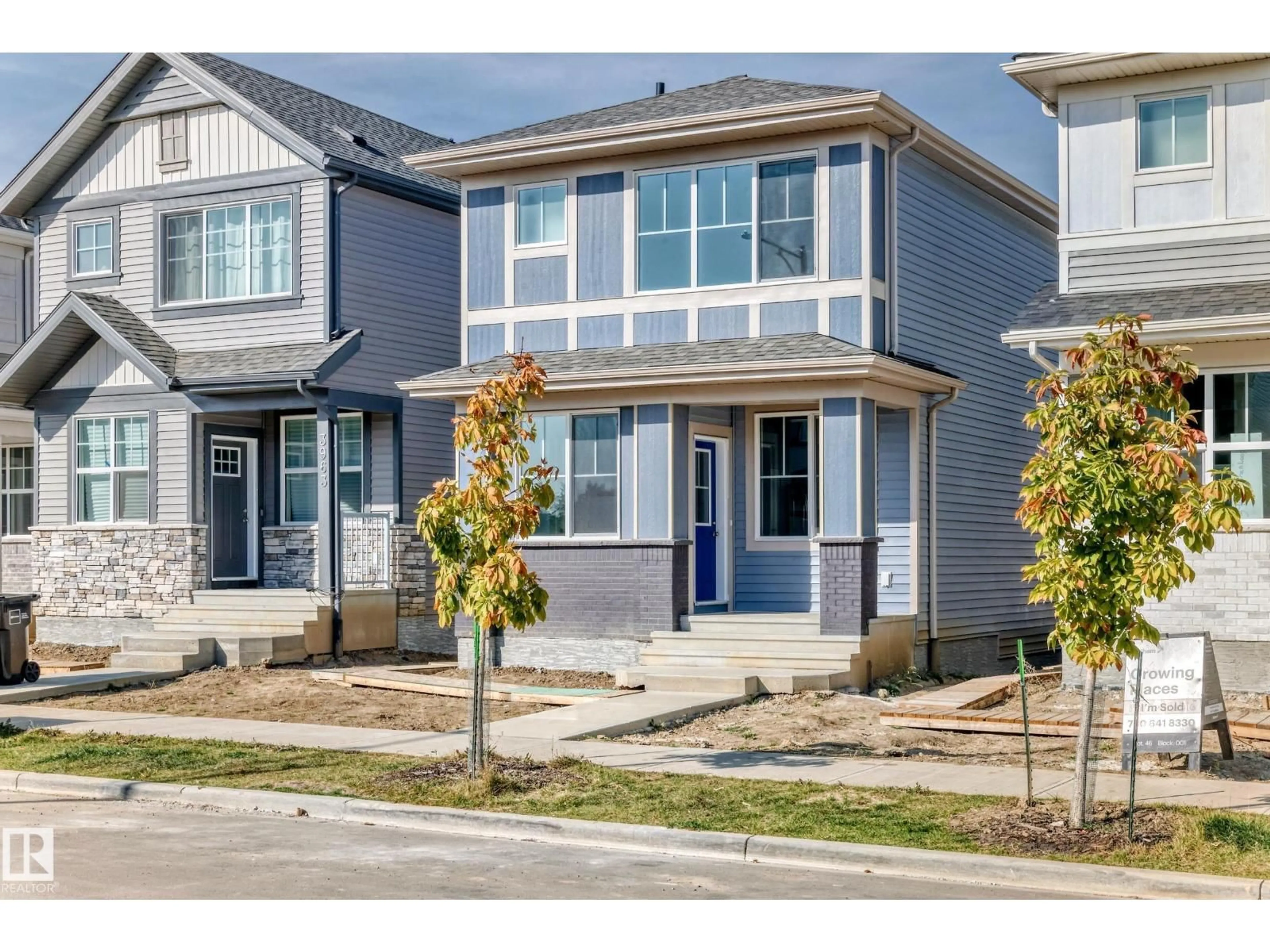 Home with vinyl exterior material, street for NW - 3965 WREN LO, Edmonton Alberta T5S0T1