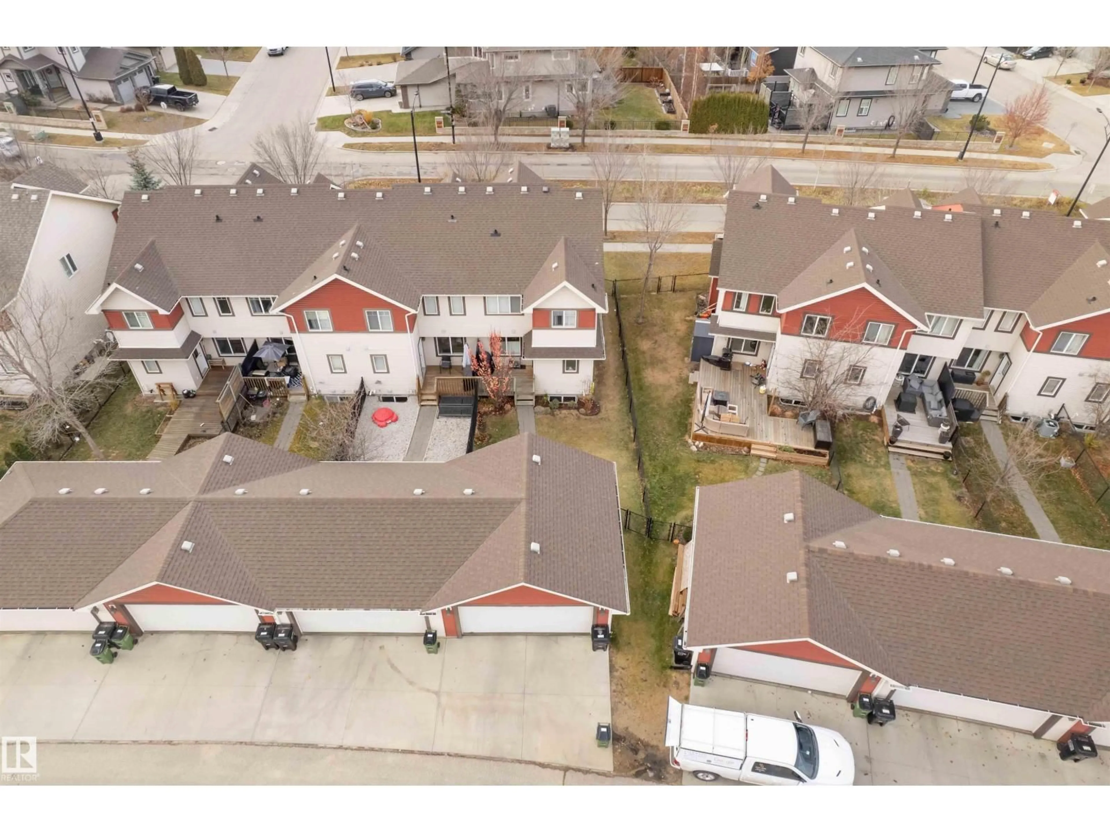 A pic from outside/outdoor area/front of a property/back of a property/a pic from drone, unknown for 2063 TRUMPETER WY, Edmonton Alberta T5S0E7