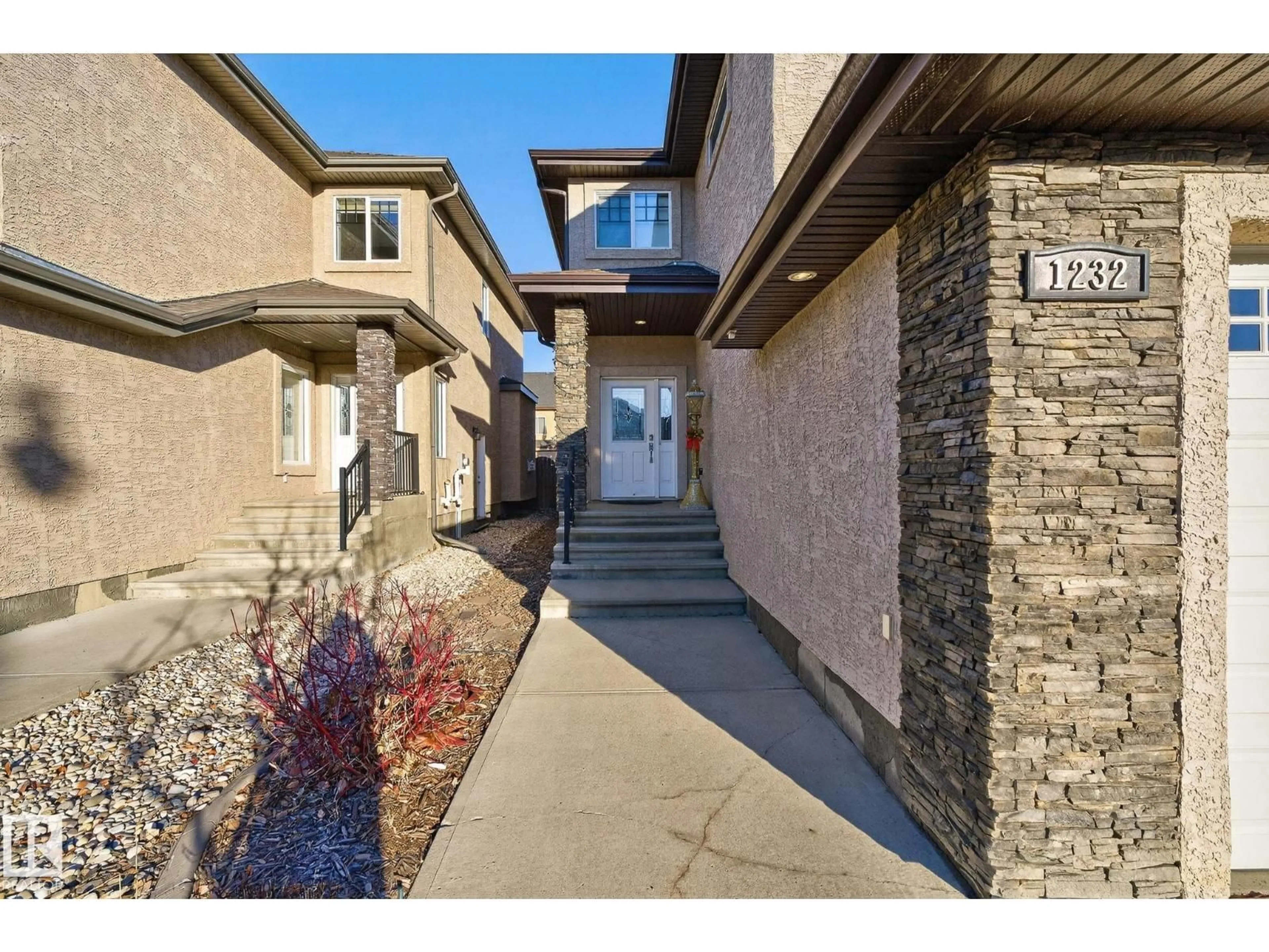 Unknown for 1232 CUNNINGHAM DR, Edmonton Alberta T6W0R4