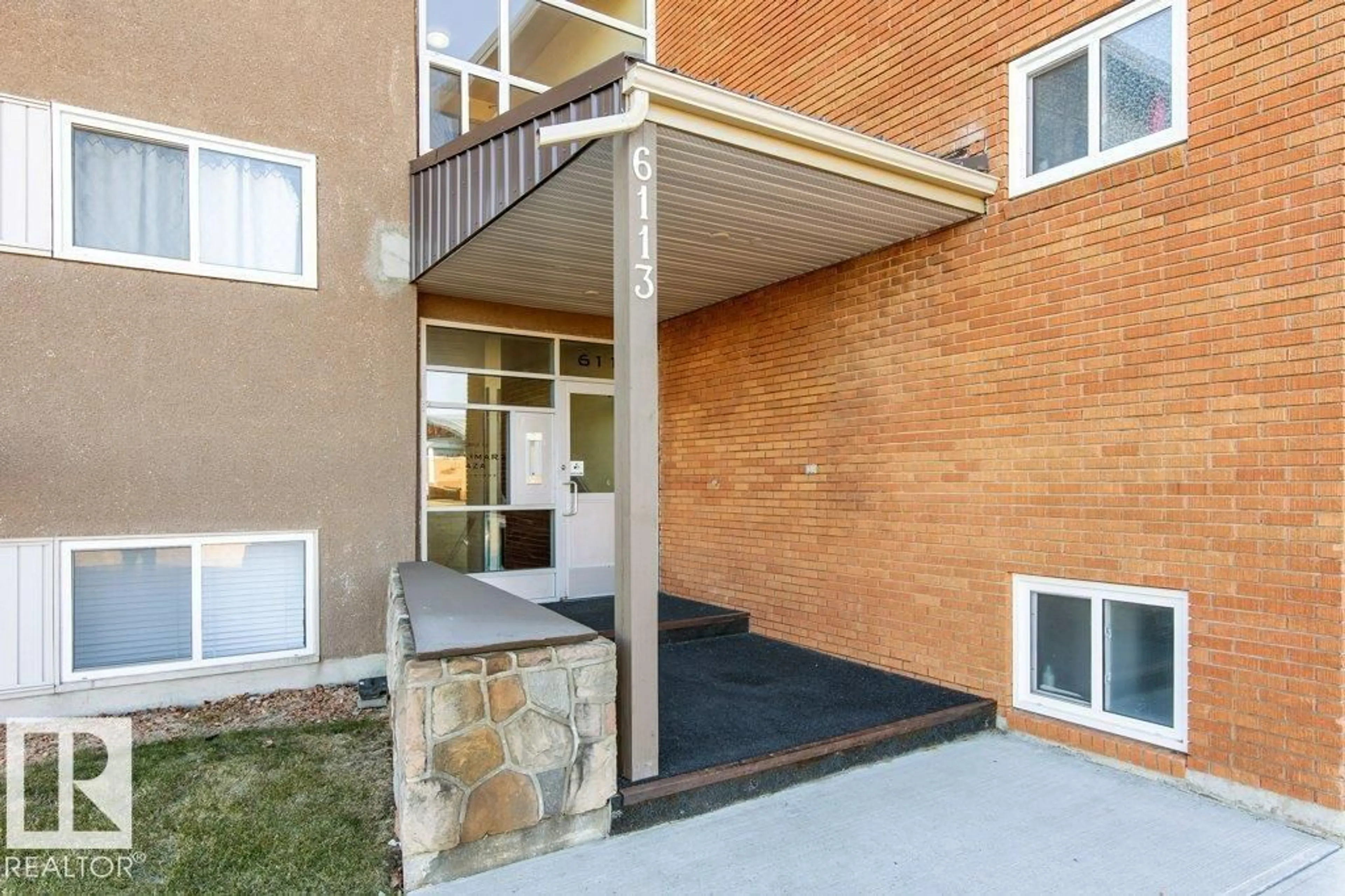 Unknown for #17 - 6113 98 AV, Edmonton Alberta T6A0A3