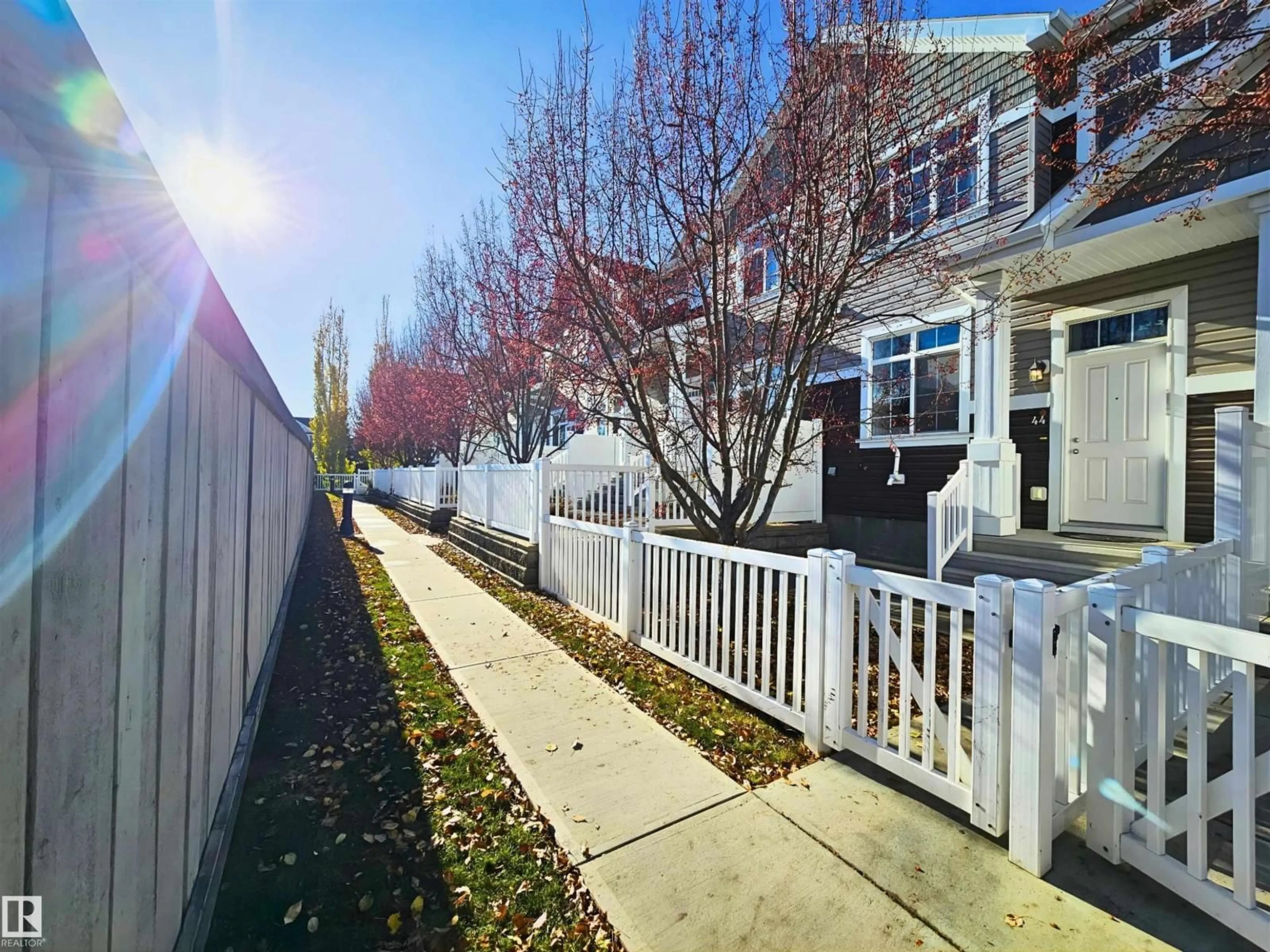 A pic from outside/outdoor area/front of a property/back of a property/a pic from drone, street for #44 - 9151 SHAW WY, Edmonton Alberta T6X1W7