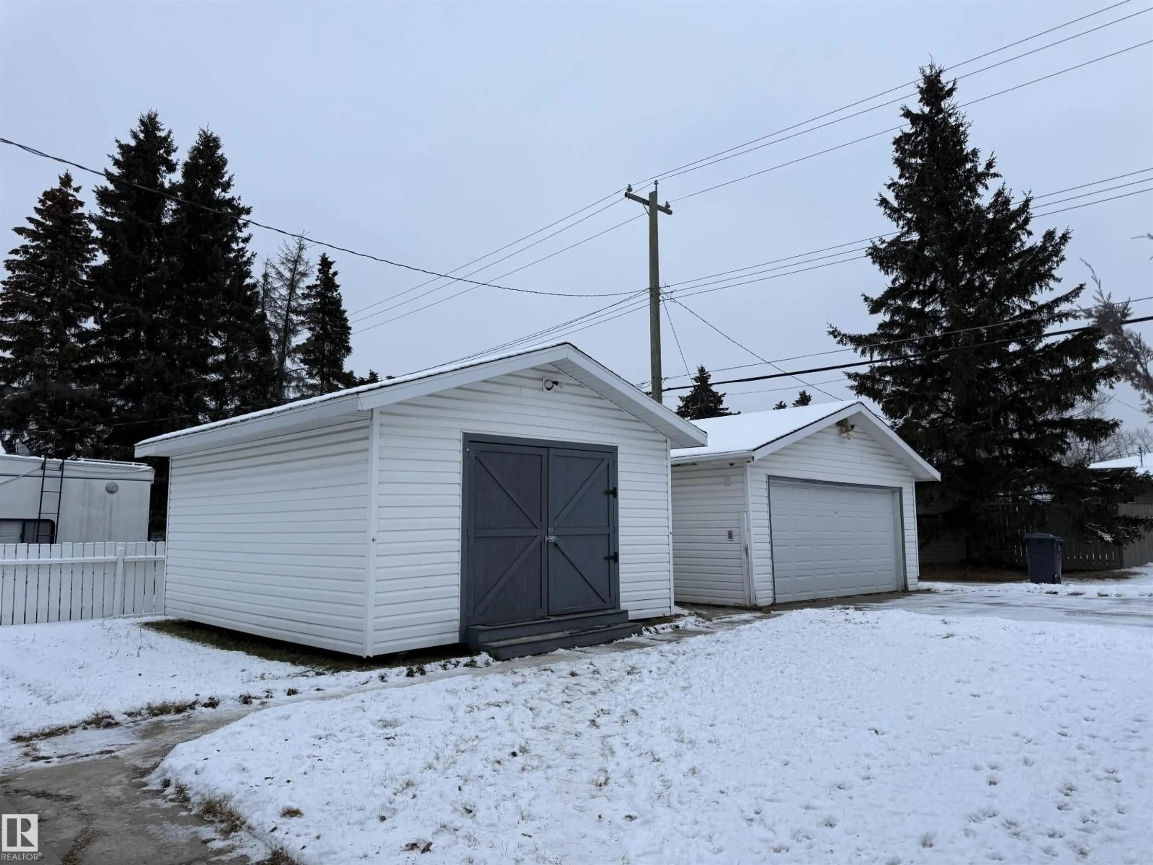 Shed for 4741 50 AV, Drayton Valley Alberta T7A1J2