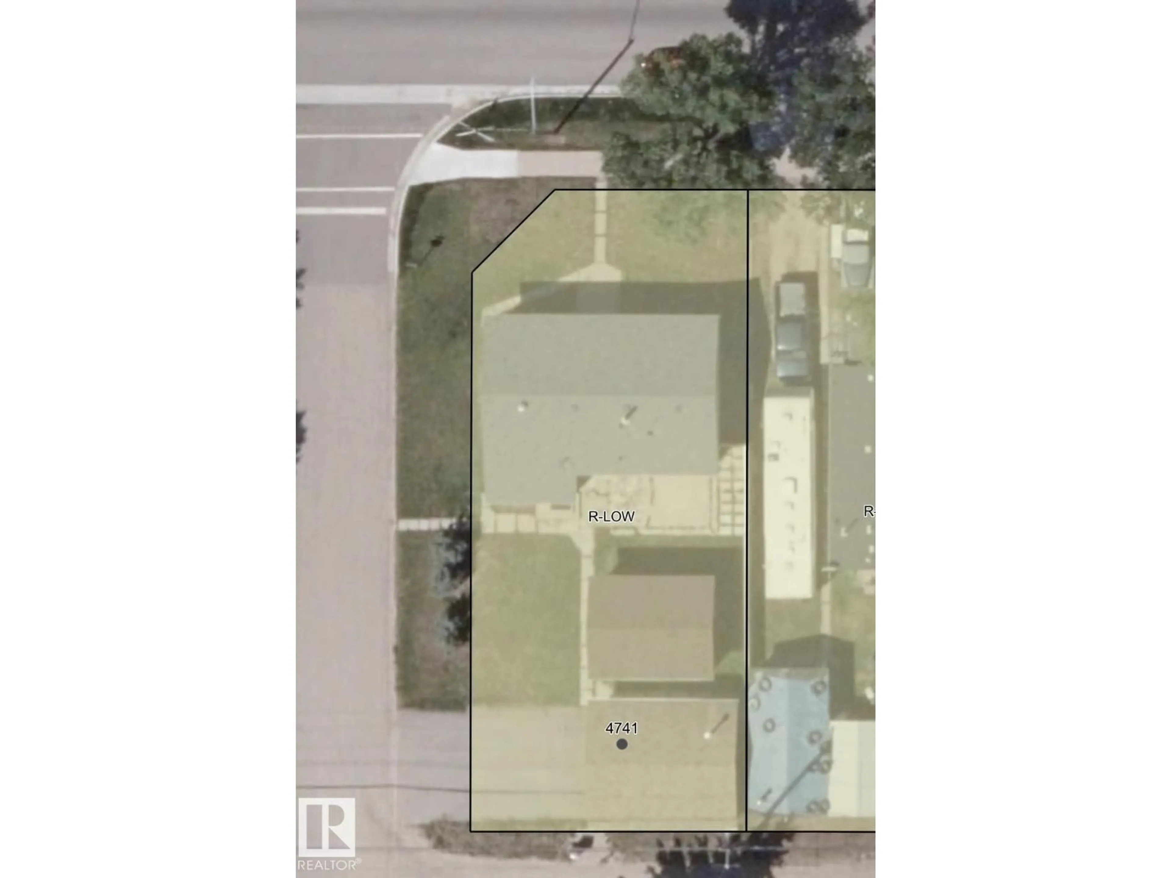 A pic from outside/outdoor area/front of a property/back of a property/a pic from drone, street for 4741 50 AV, Drayton Valley Alberta T7A1J2