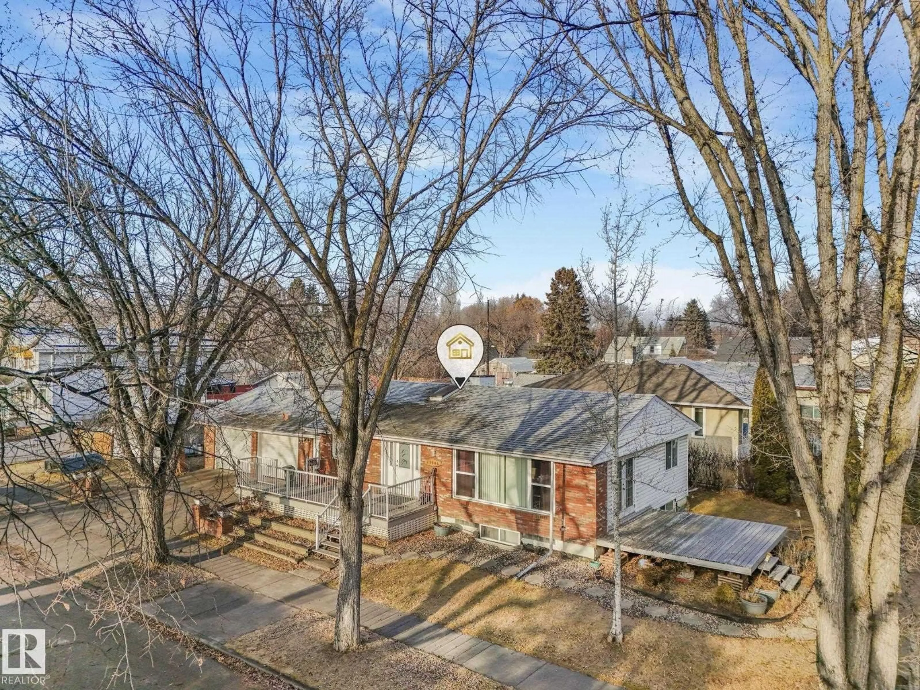 A pic from outside/outdoor area/front of a property/back of a property/a pic from drone, street for 12904 119A AV, Edmonton Alberta T5L2P4