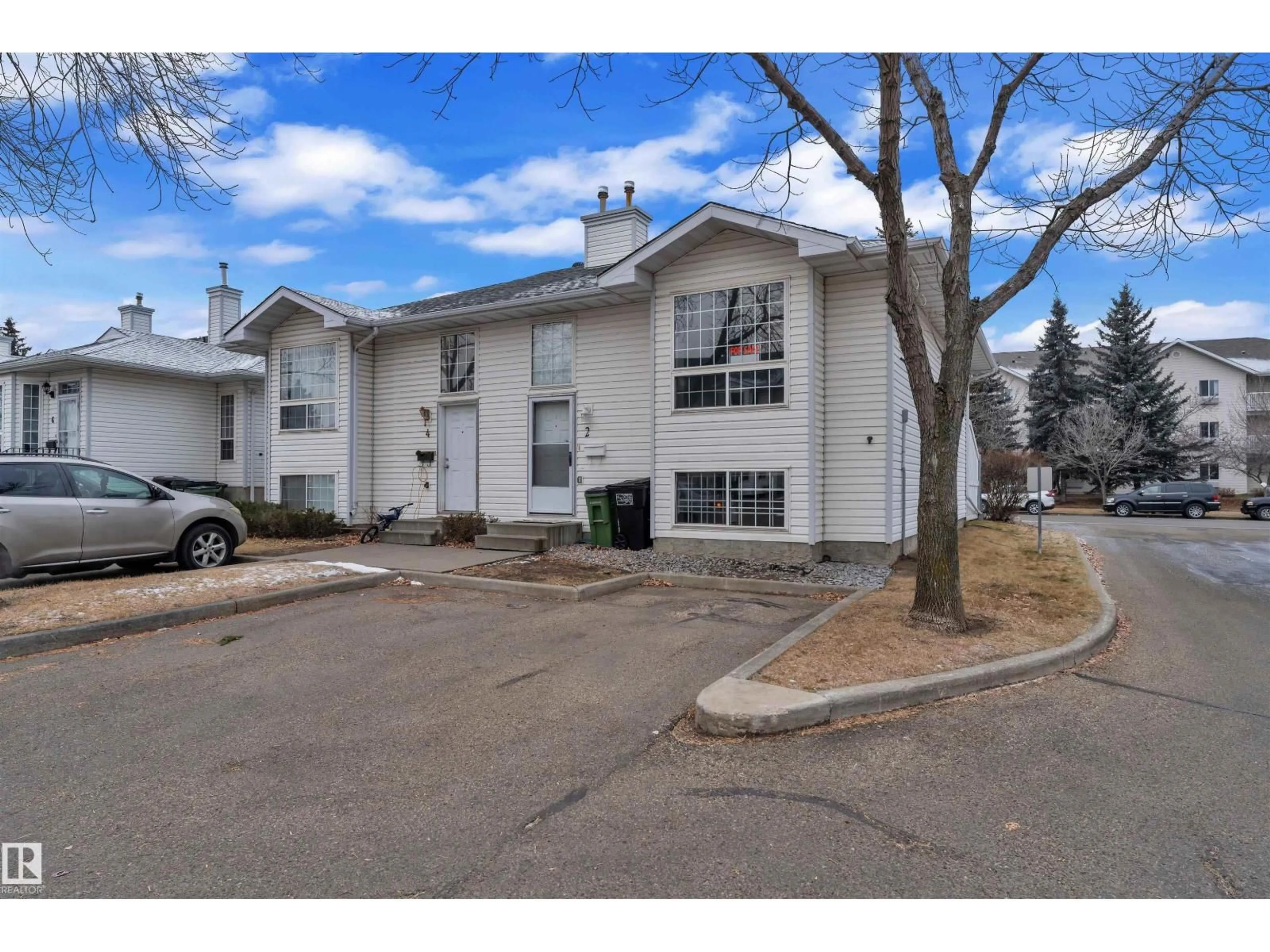 Unknown for 2 - 3311 58 ST NW, Edmonton Alberta T6L6X3