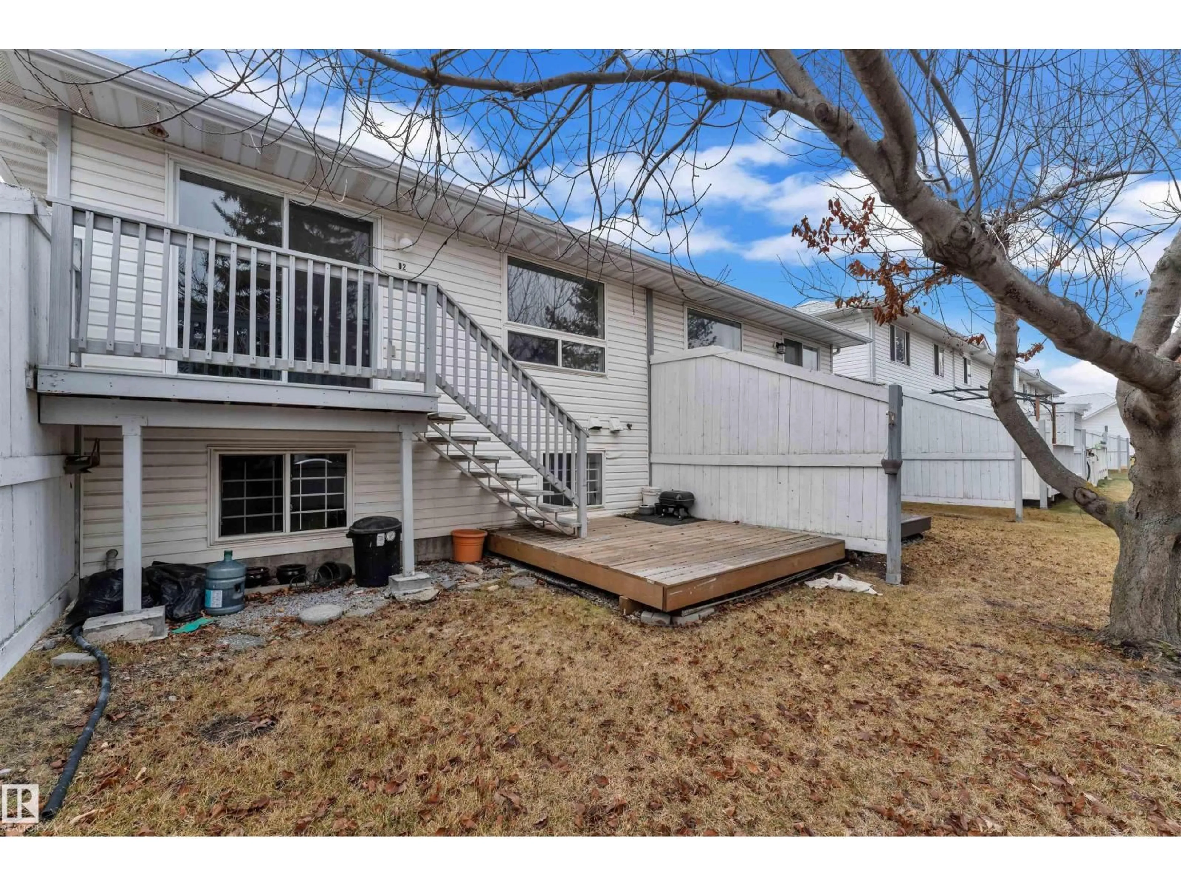 Unknown for 2 - 3311 58 ST NW, Edmonton Alberta T6L6X3
