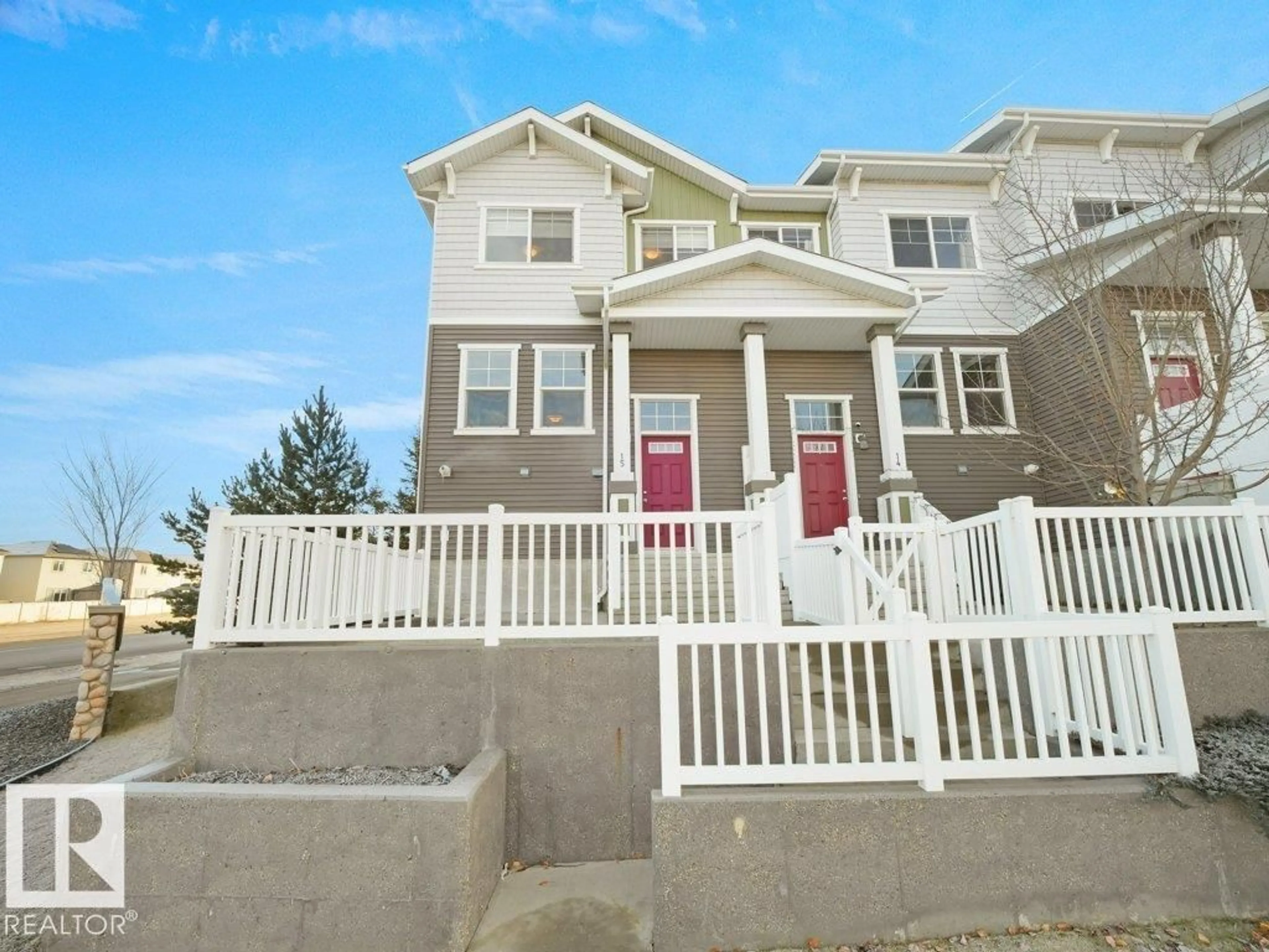 Home with vinyl exterior material, unknown for 15 - 7385 EDGEMONT WY, Edmonton Alberta T6M0R8