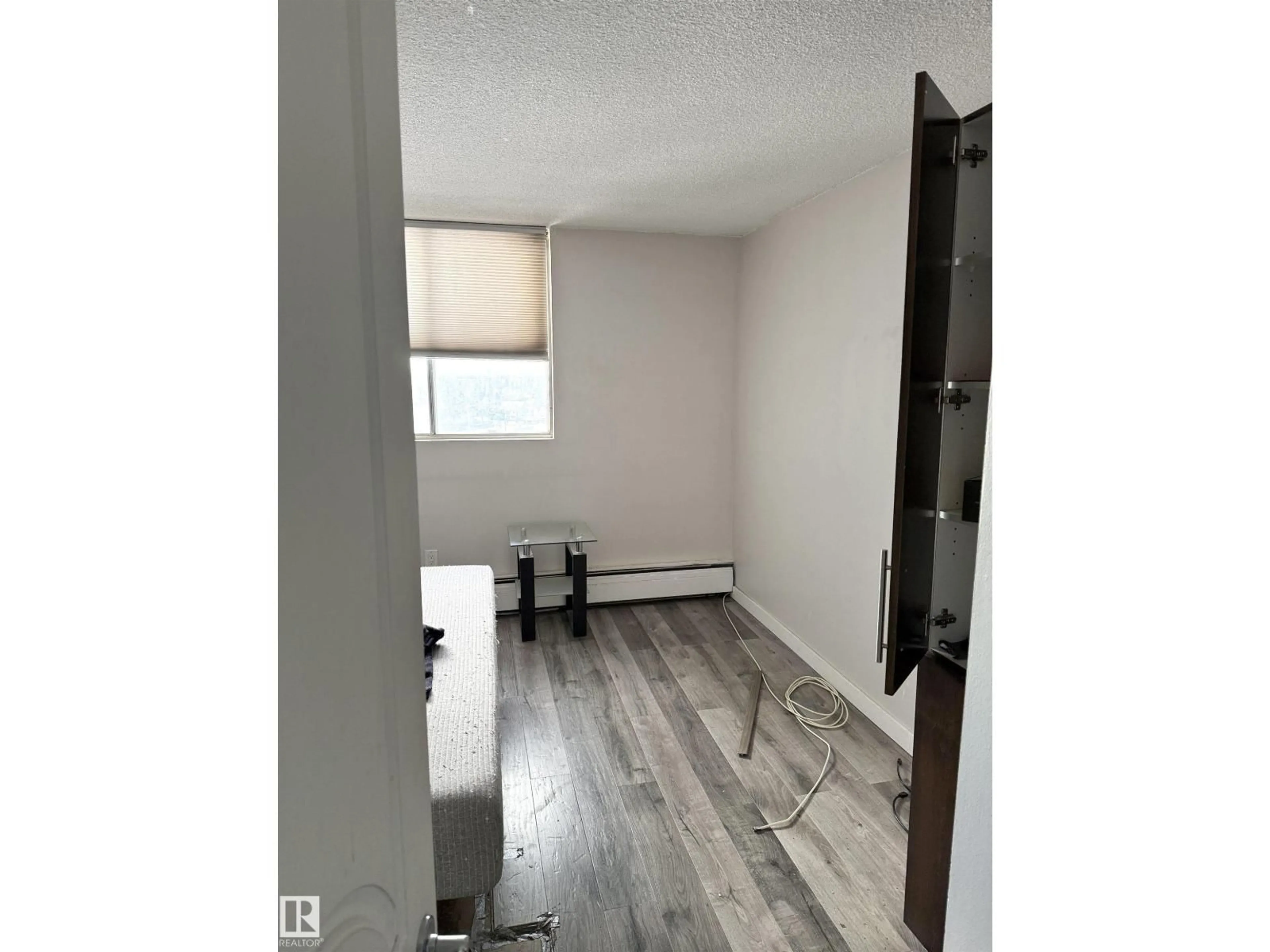 A pic of a room for 1001 STONY PLAIN ROAD NW, Edmonton Alberta T5N3R2