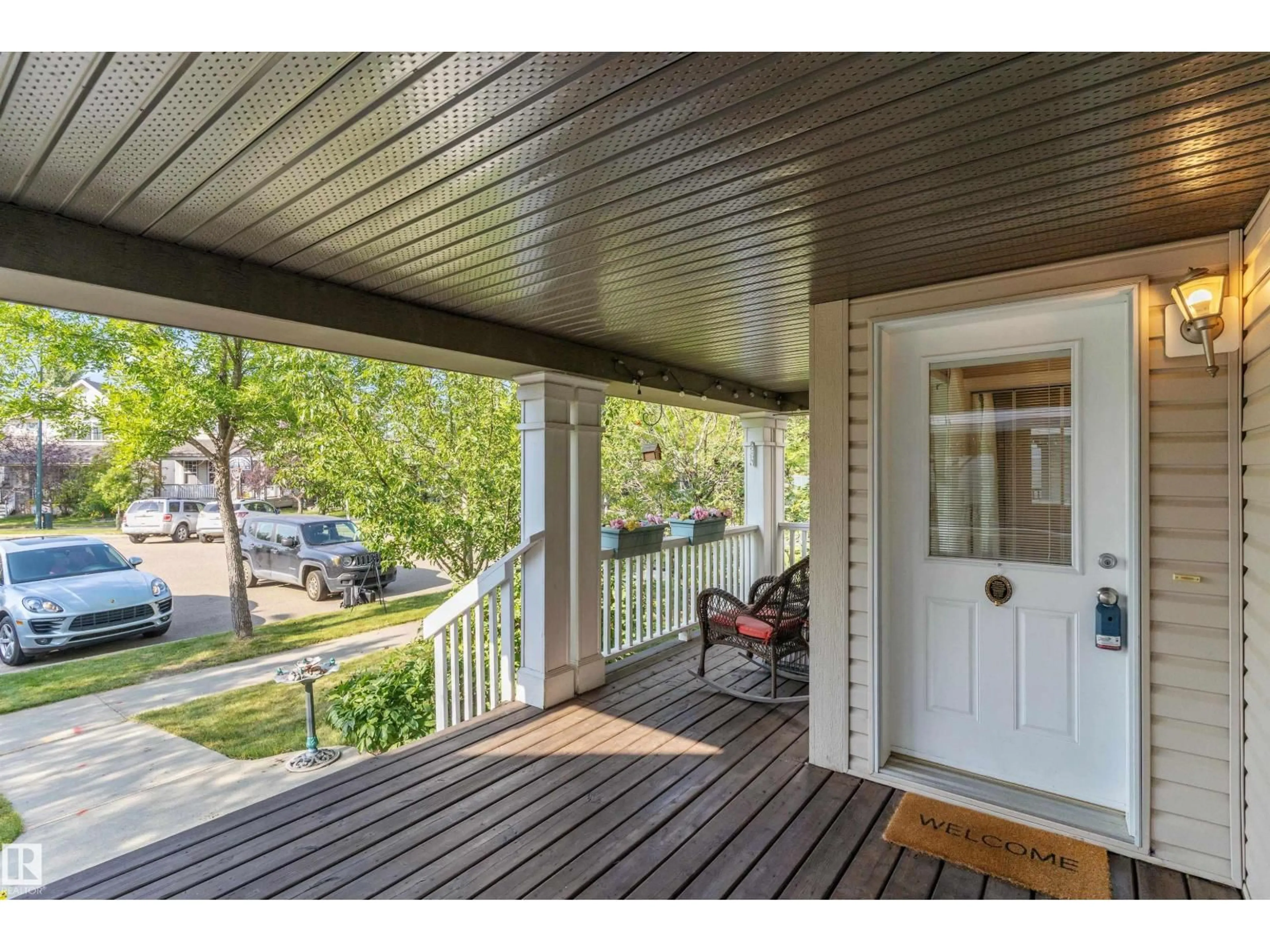 Unknown for 1843 122 ST, Edmonton Alberta T8N1S3