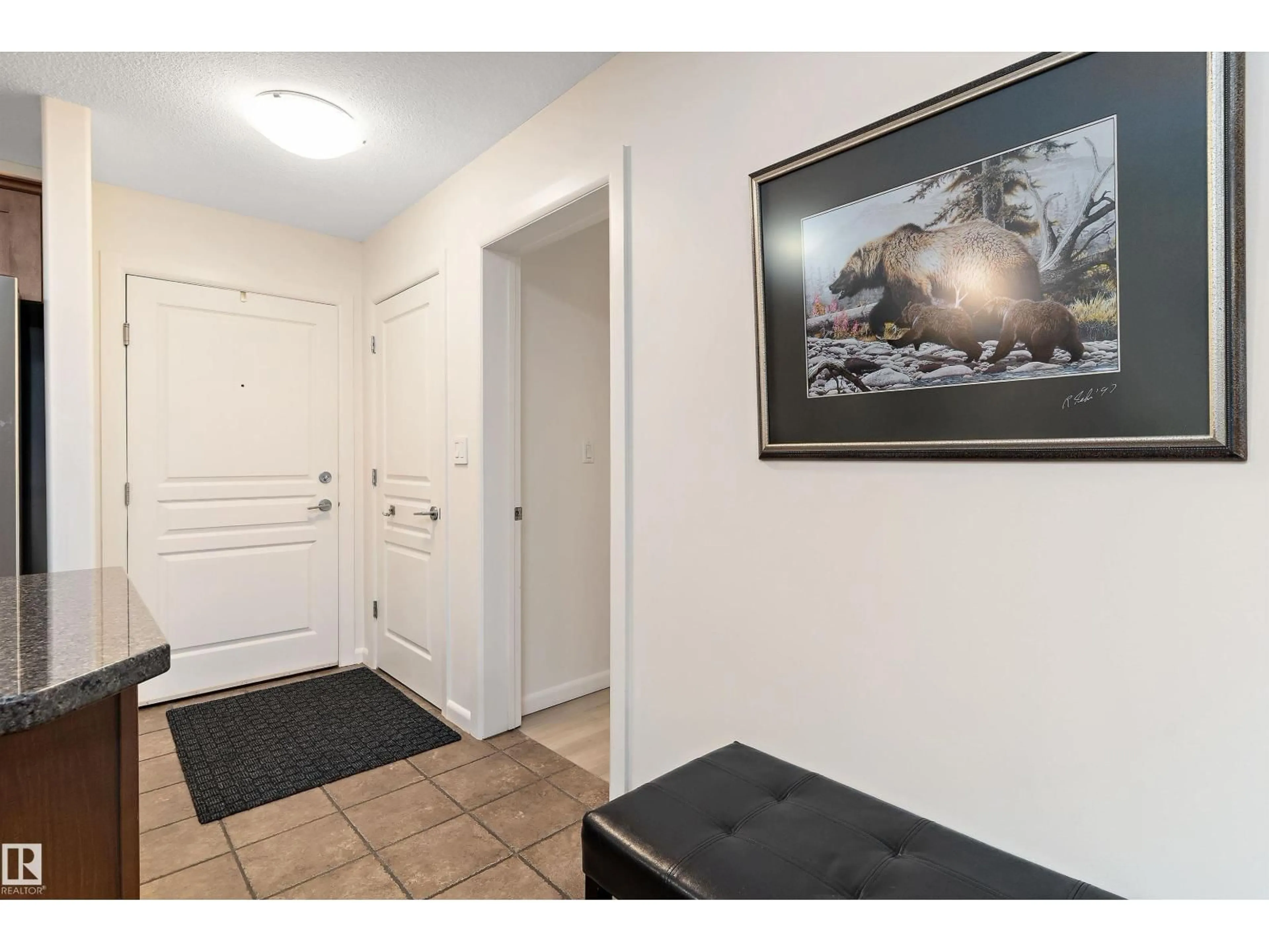 Indoor entryway for #116 - 400 PALISADES WY, Sherwood Park Alberta T8H0H4